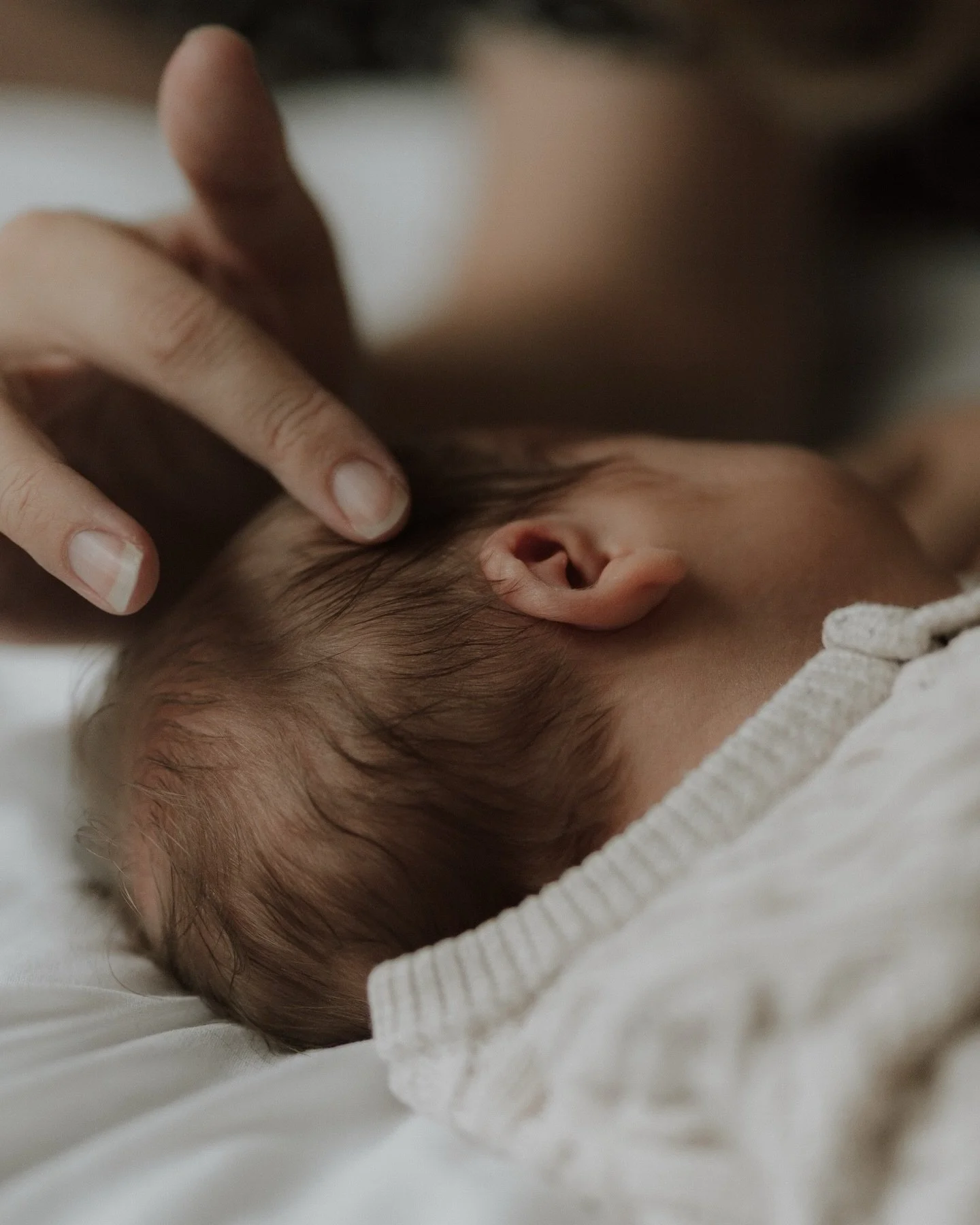 A new chapter unravelling - the beginning, documented at home.

In-home newborn sessions booking from February onwards.

Grain &amp; Glow Photography ~ newborn photography rooted in connection and calm.

#newbornphotography #inhomephotography #newbor
