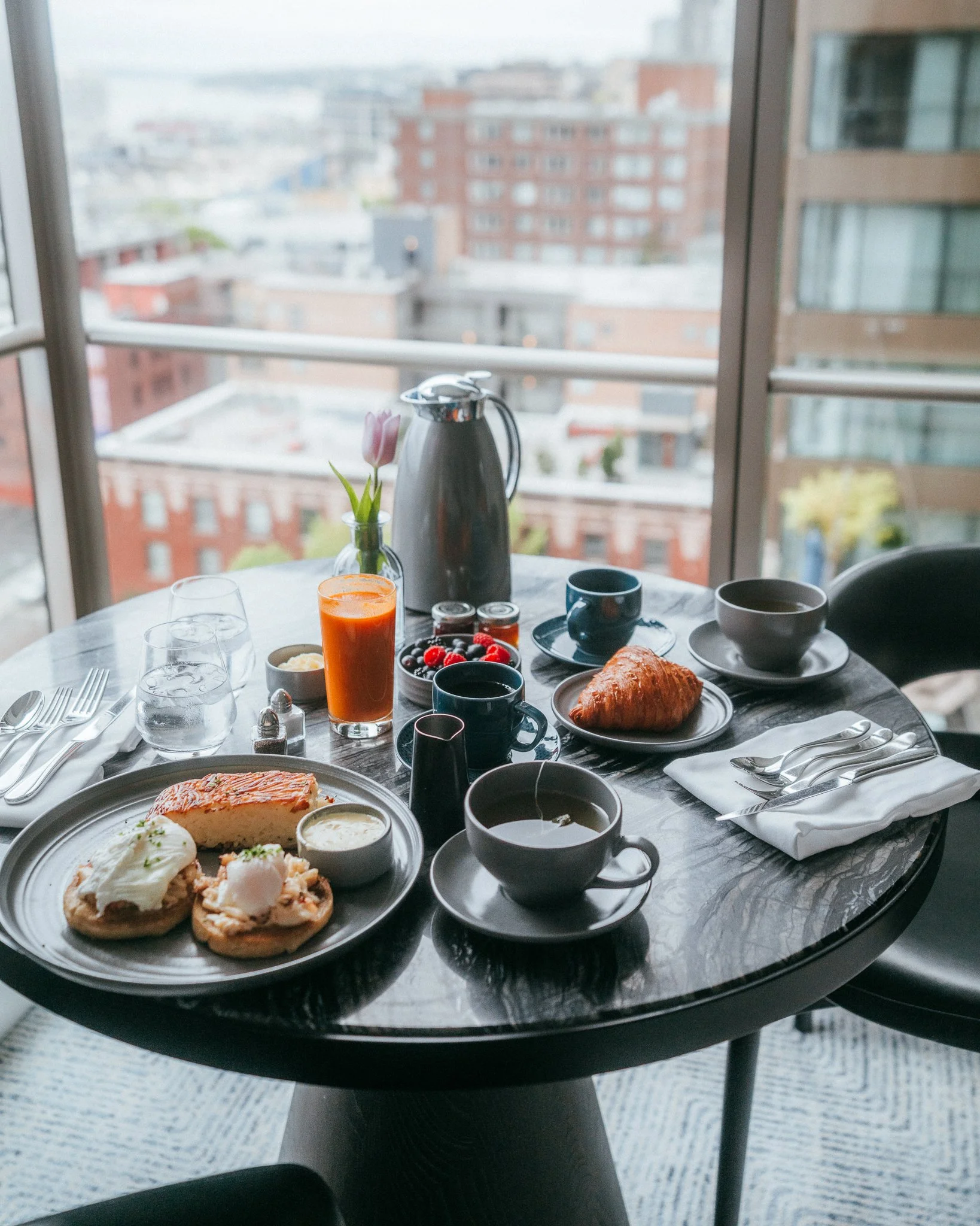 skyfrost-fourseasonshotelseattle-perfectweekendinseattle-18.jpg
