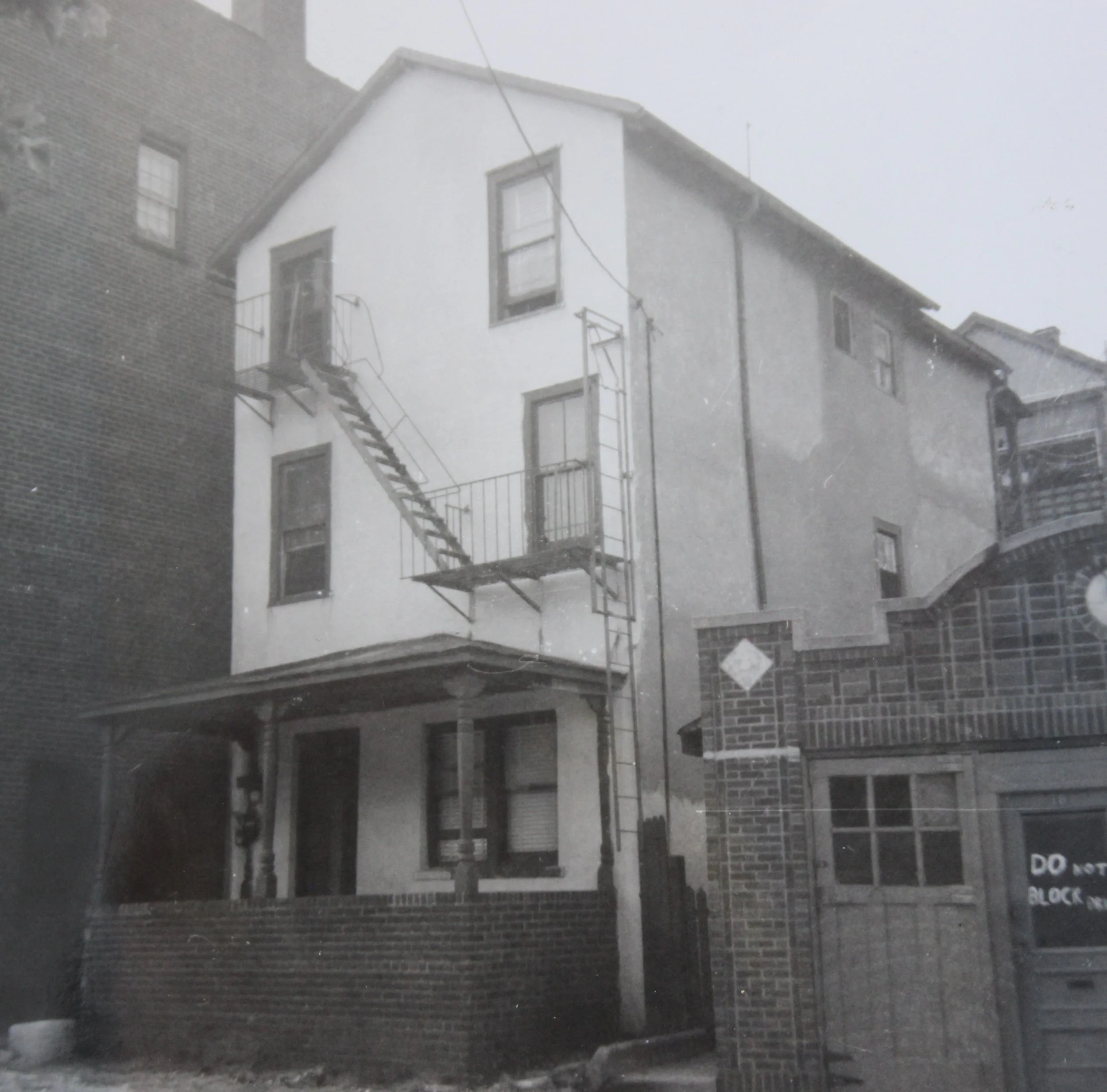 Pic-270 ("Banks" house on Circuit Ave)