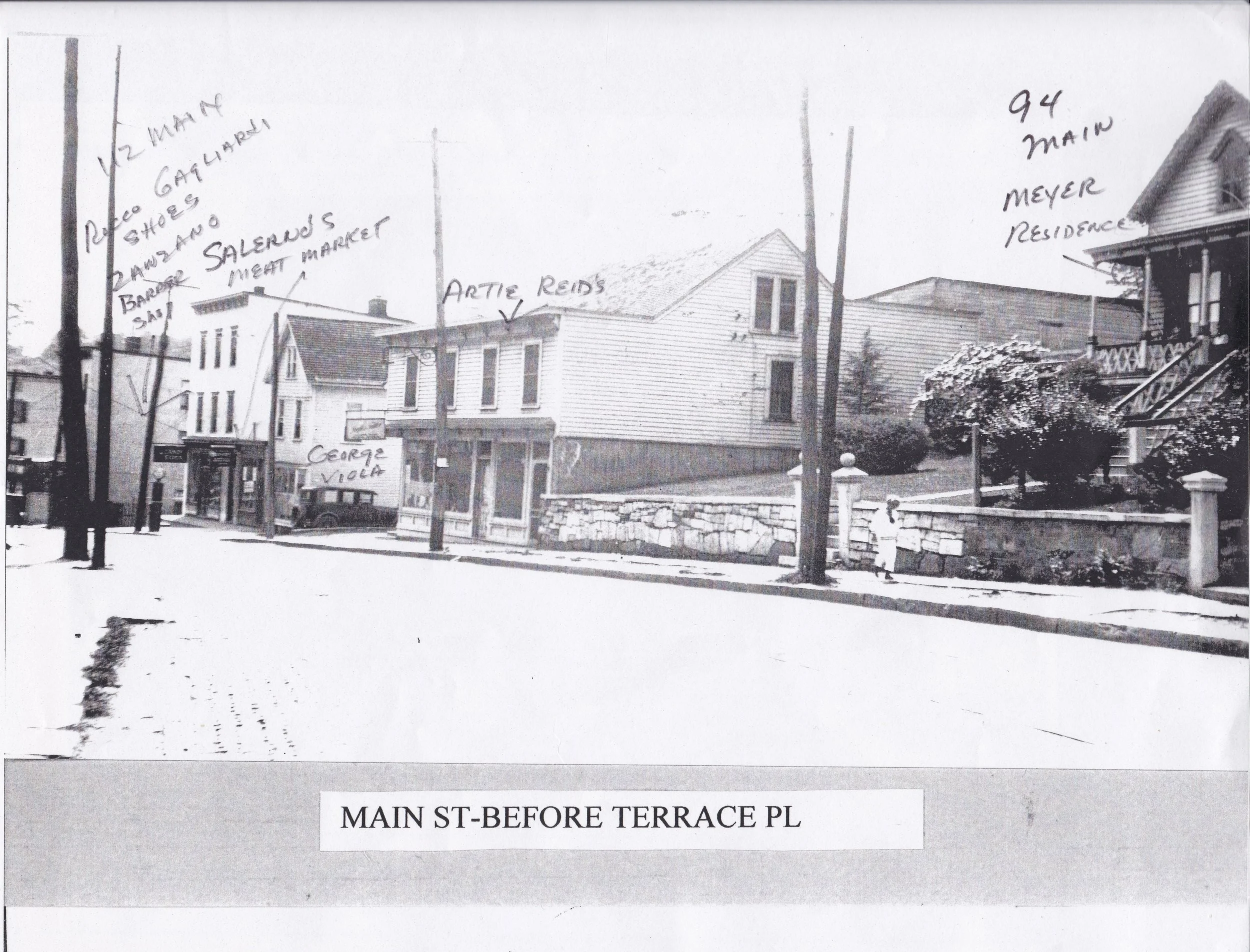 Pic-407 (Mainstreet Before Terrace Place)