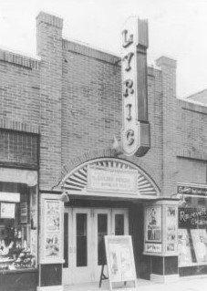 Pic-1019 (Lyric Theater)