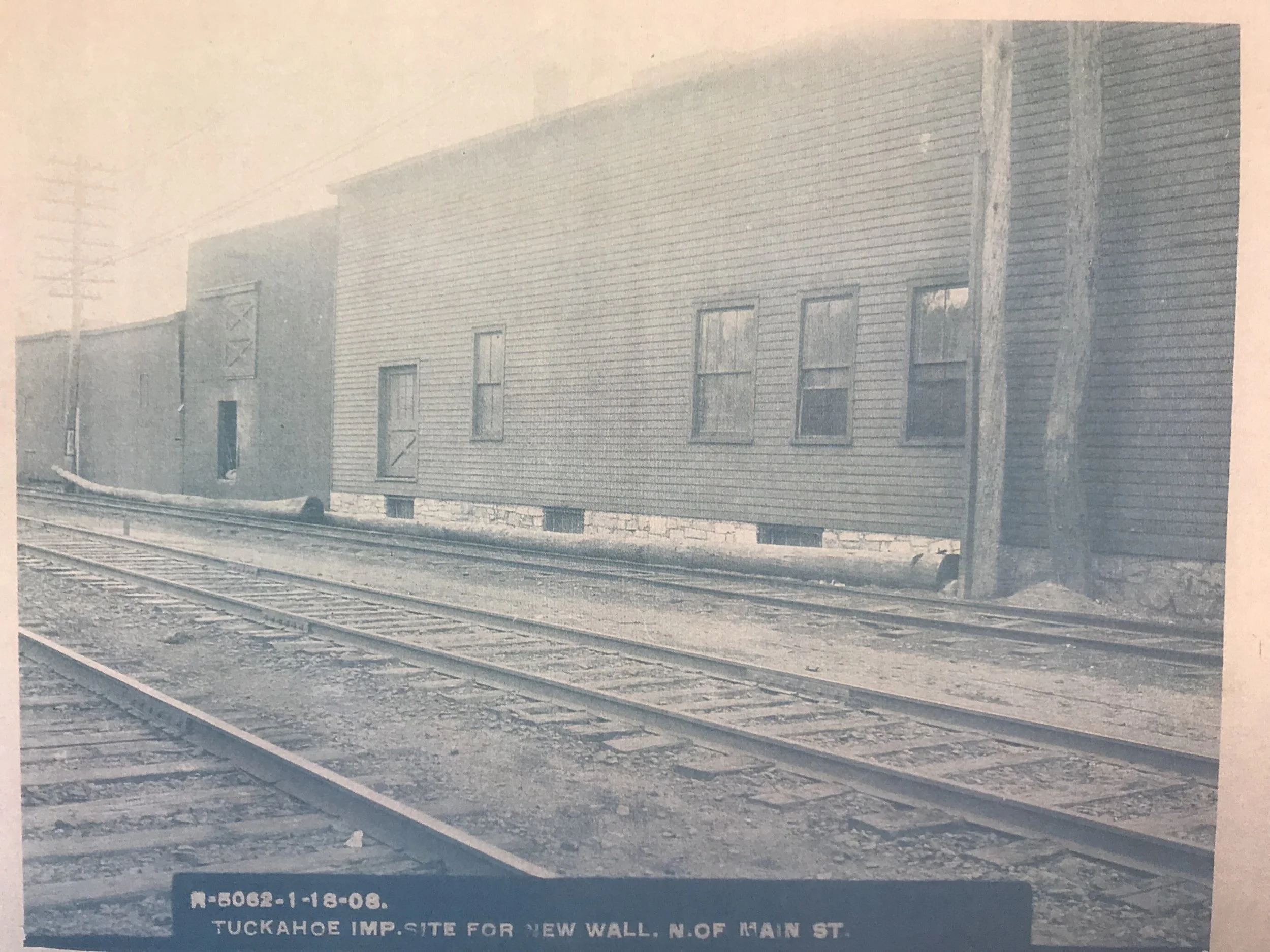 Pic-1227a (Train Tracks).jpg