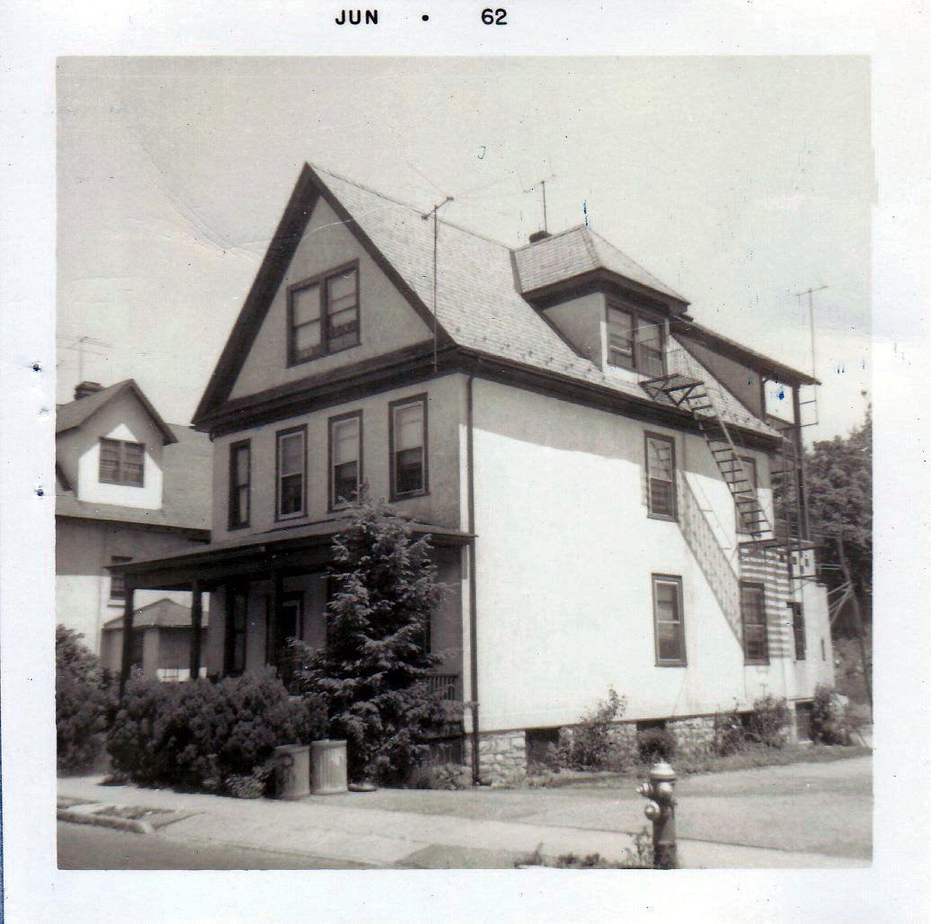 Pic-276 ("Savino" Home on Columbus Ave.)