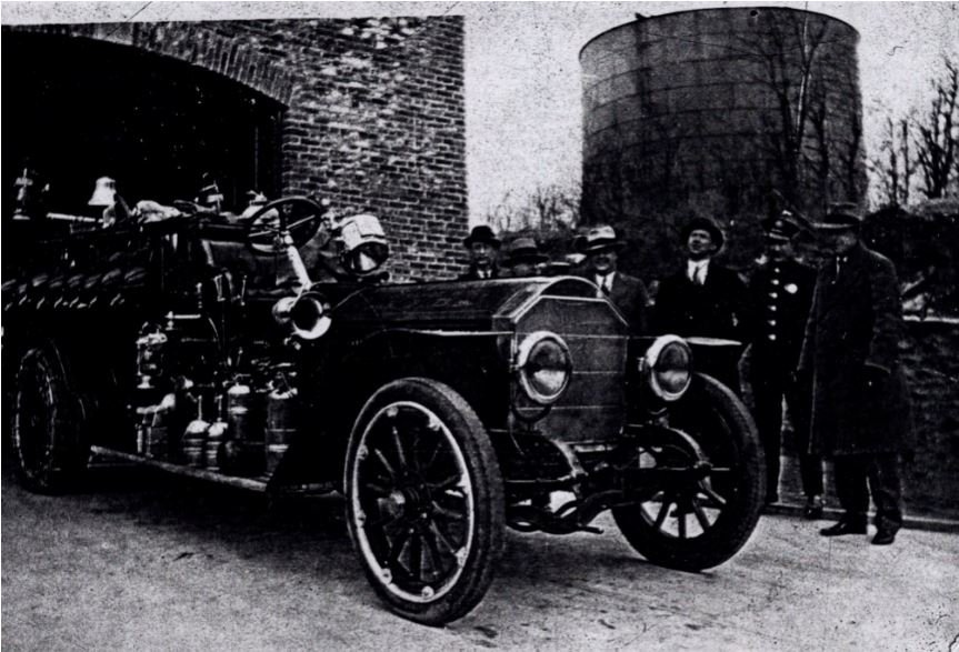 Pic-73 (Fire Department Truck).JPG