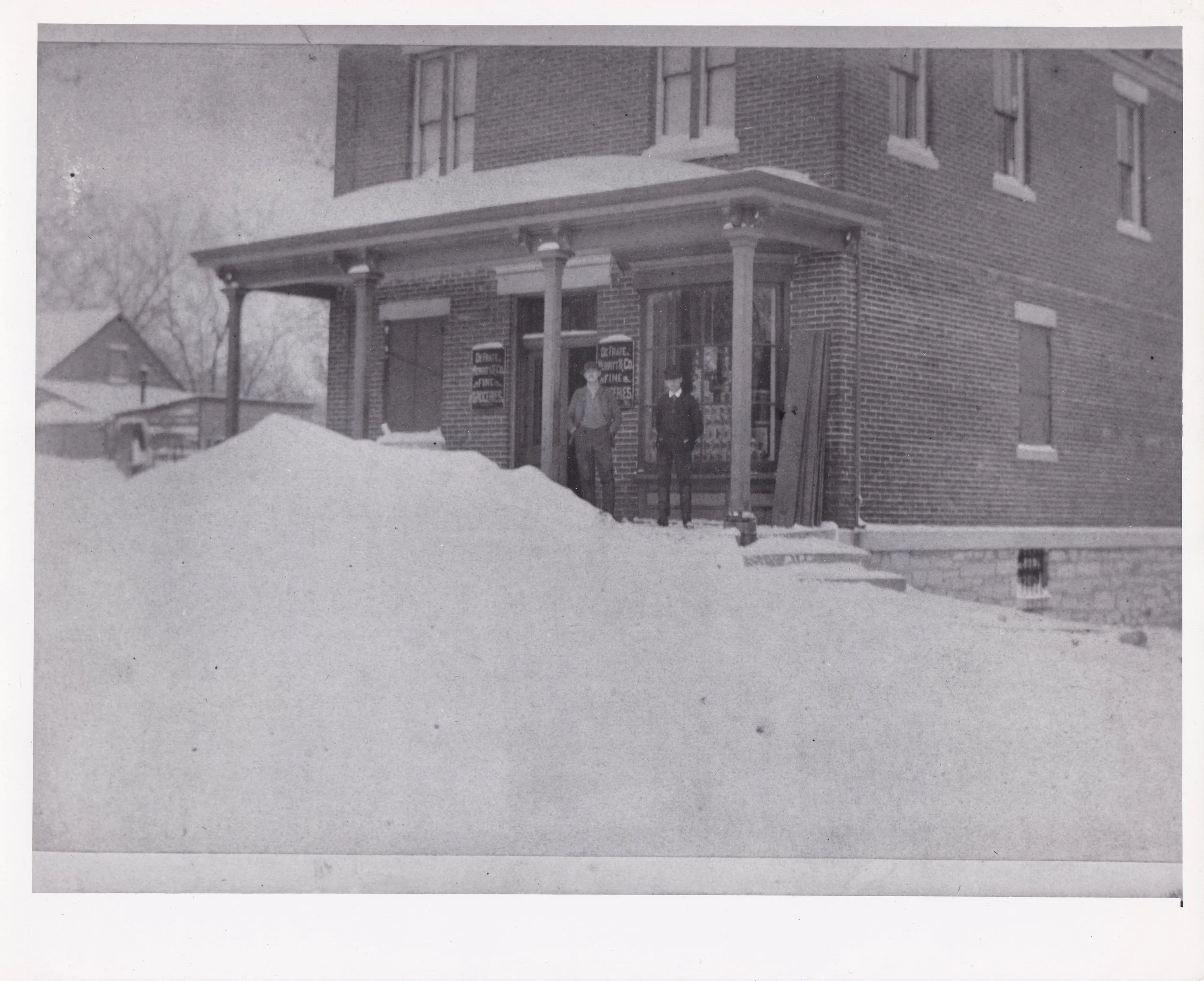 Pic-458 (Snow and 3 Men)