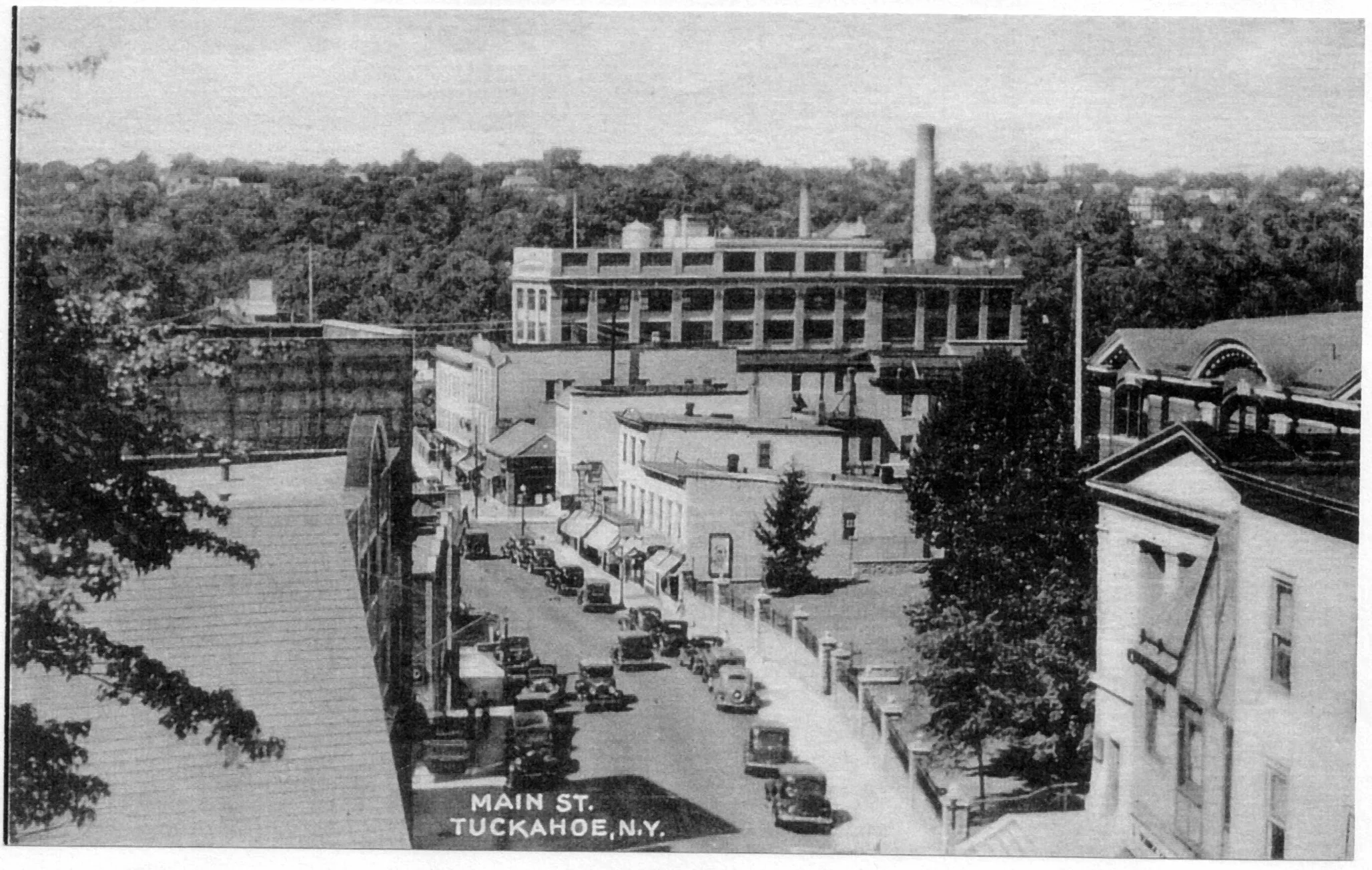 Pic-935 (Main St. -1940)