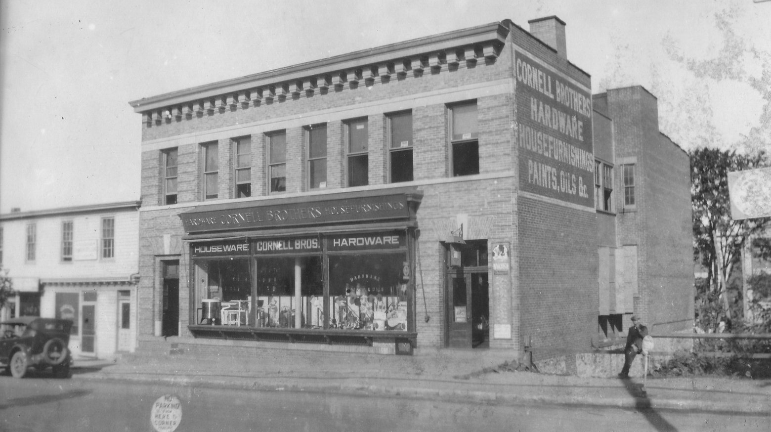 Pic-727 (Cornell's Hardware)