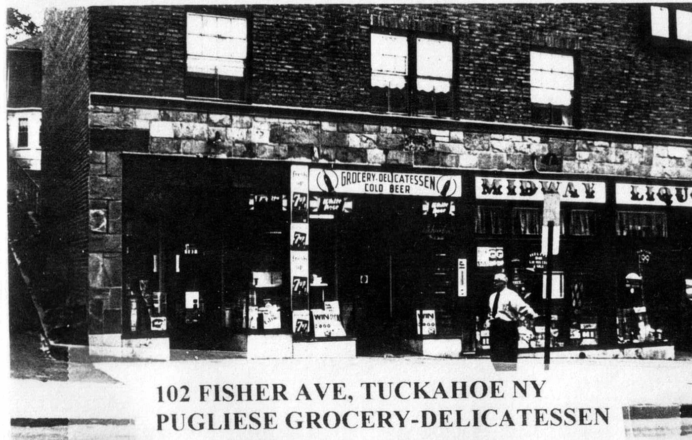 Pic-920 (102 Fisher Ave-Pugliese Grocery-Delicatessen)