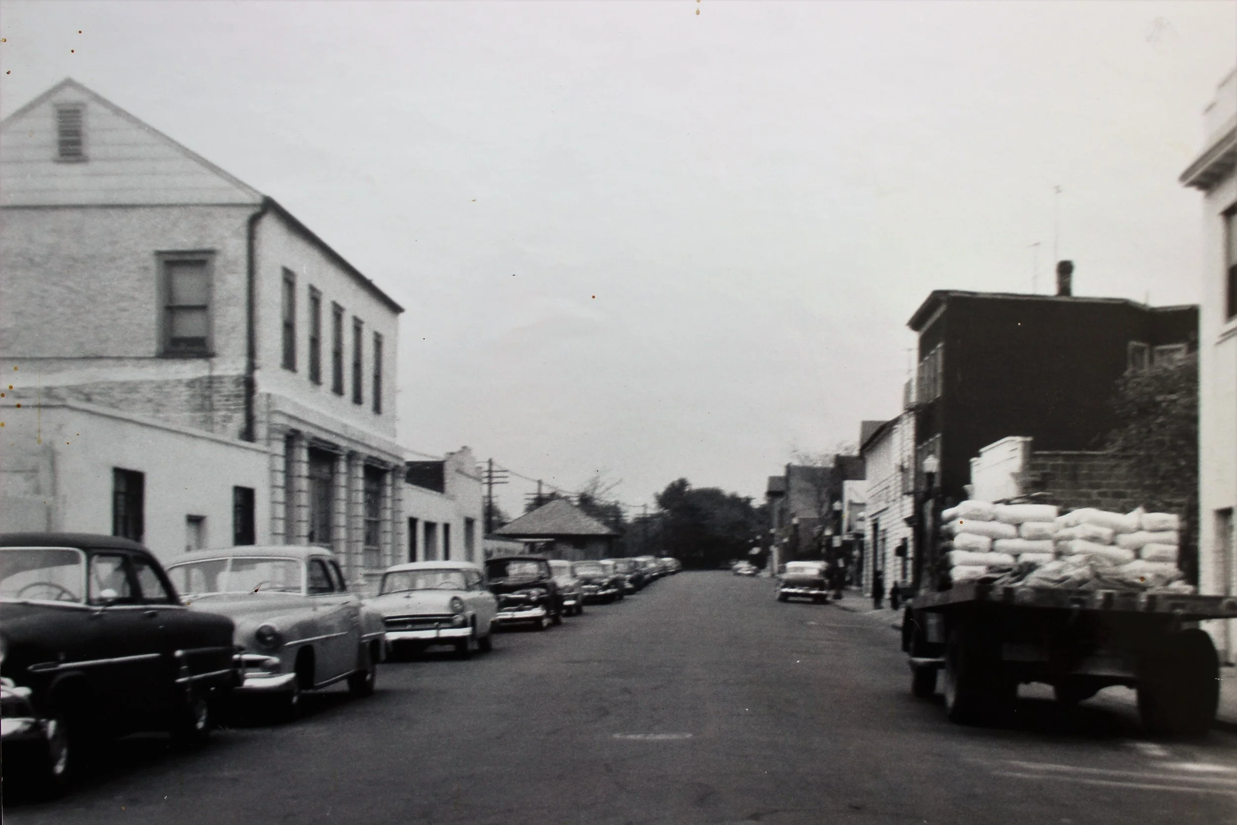 Pic-229 (Columbus Ave. looking North)