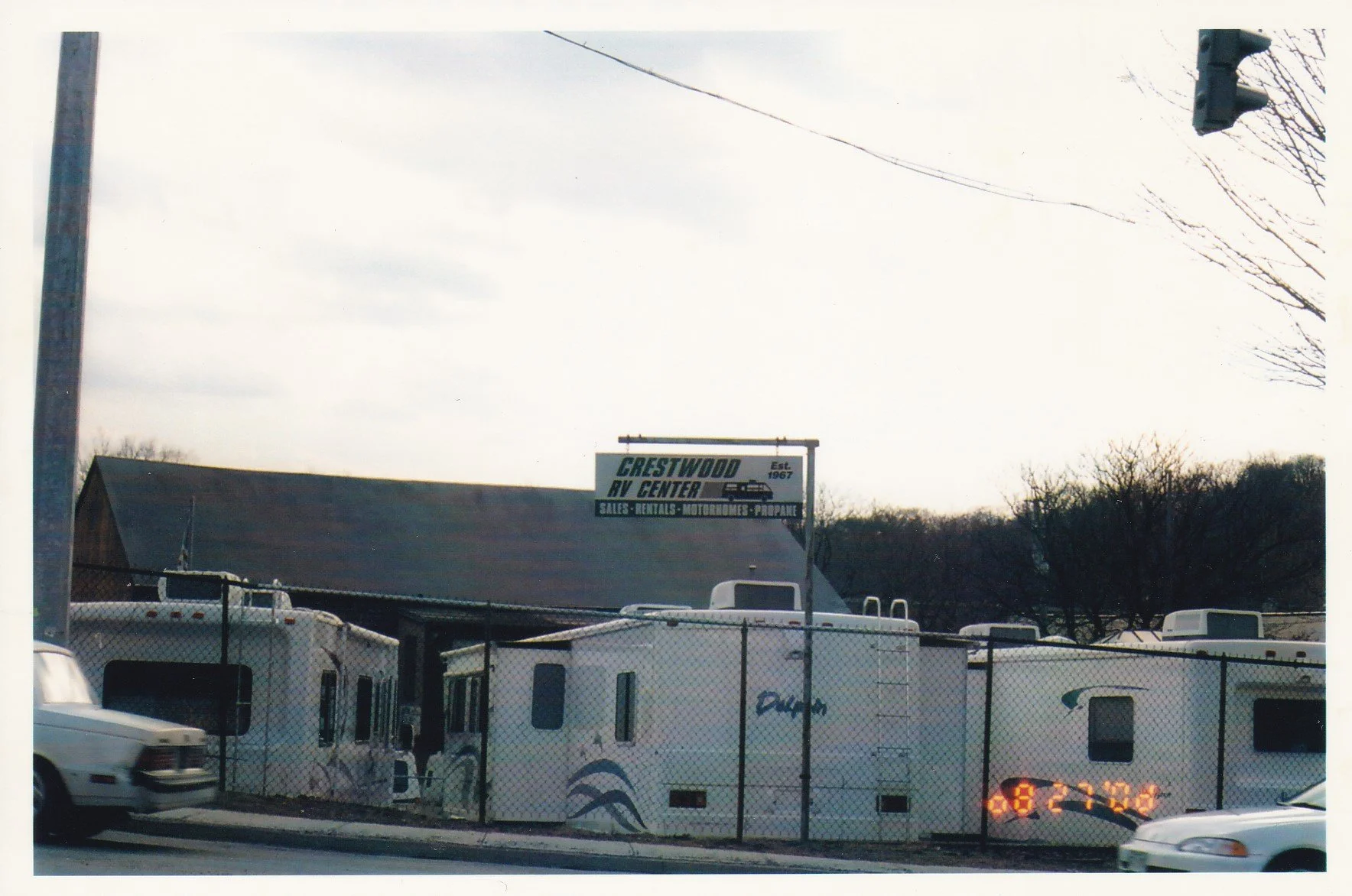 Pic-519 (Crestwood RV Center)