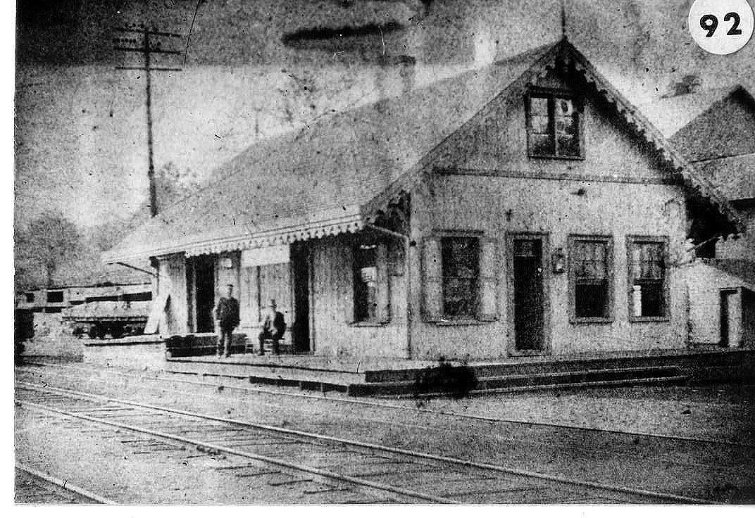 Pic-643 (Tuckahoe Train Station)