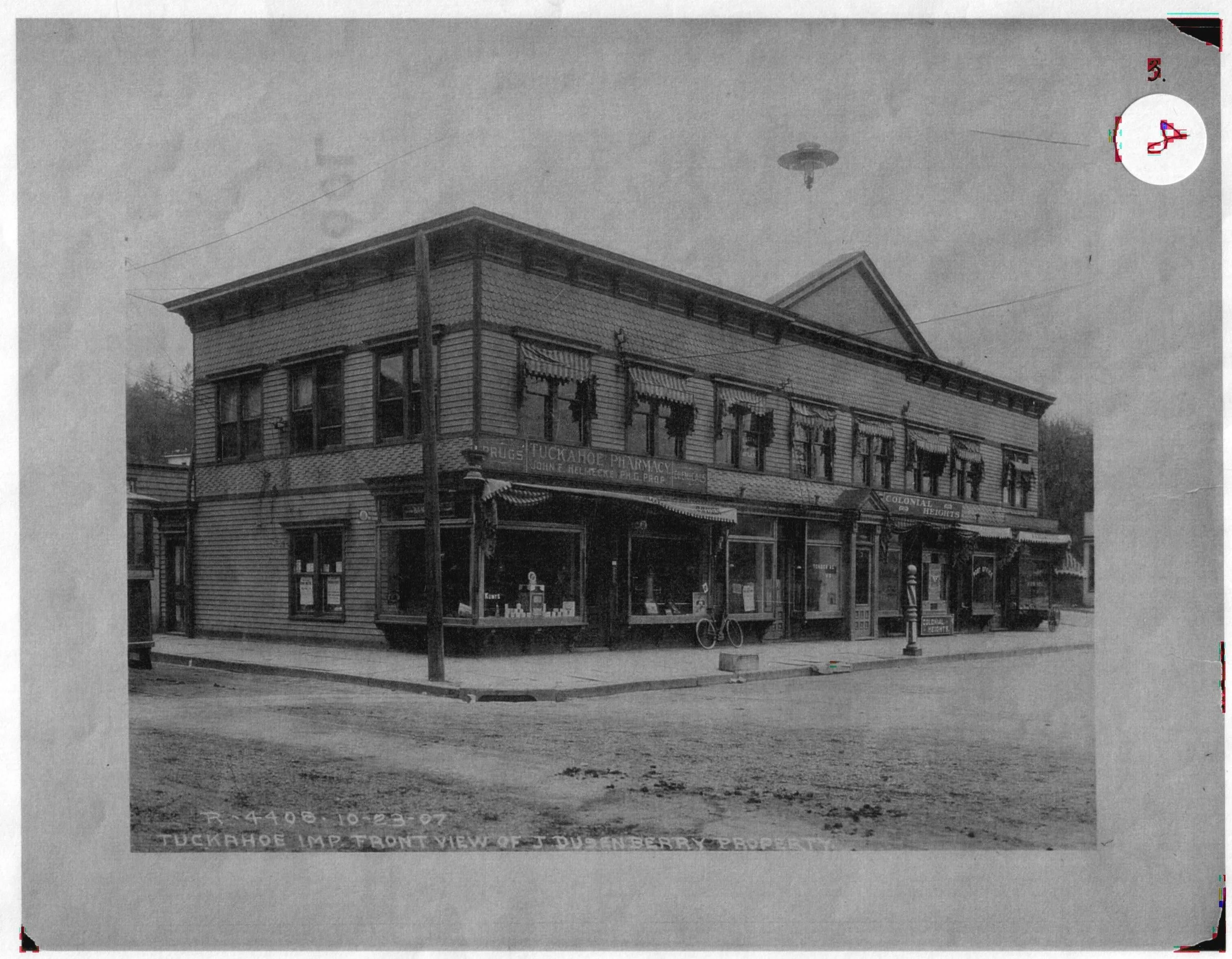 Pic-663 (Building with Businesses)