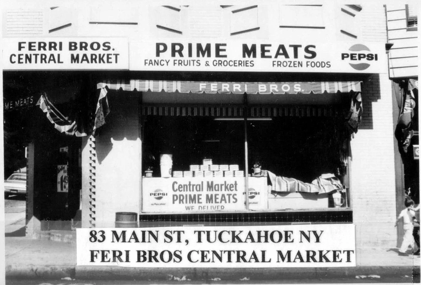 Pic-923 (83 Main St-Feri Bros Central Market)