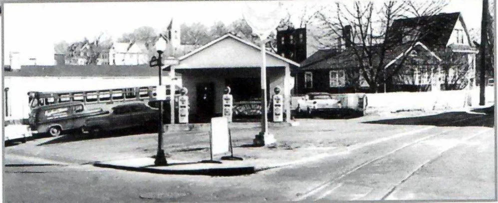 Pic-847c (Gas Station)