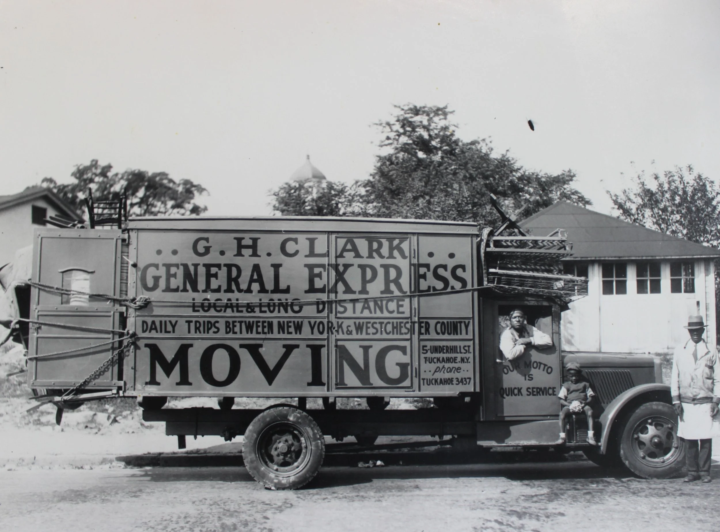 Pic-142 (Clark Movers Truck ~1950)