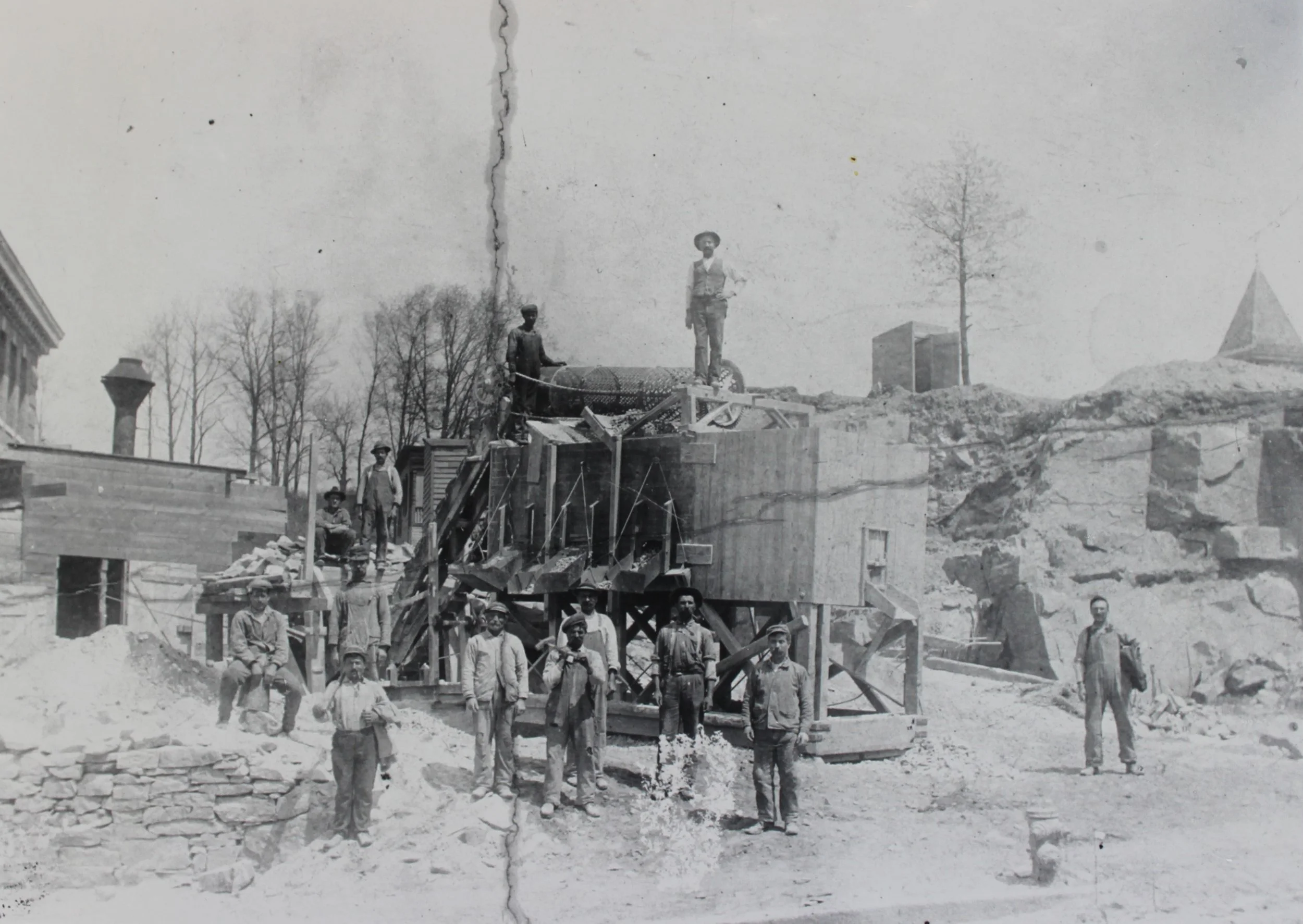 Pic-141 (Construction of Mason Temple on Main Street ~1920)