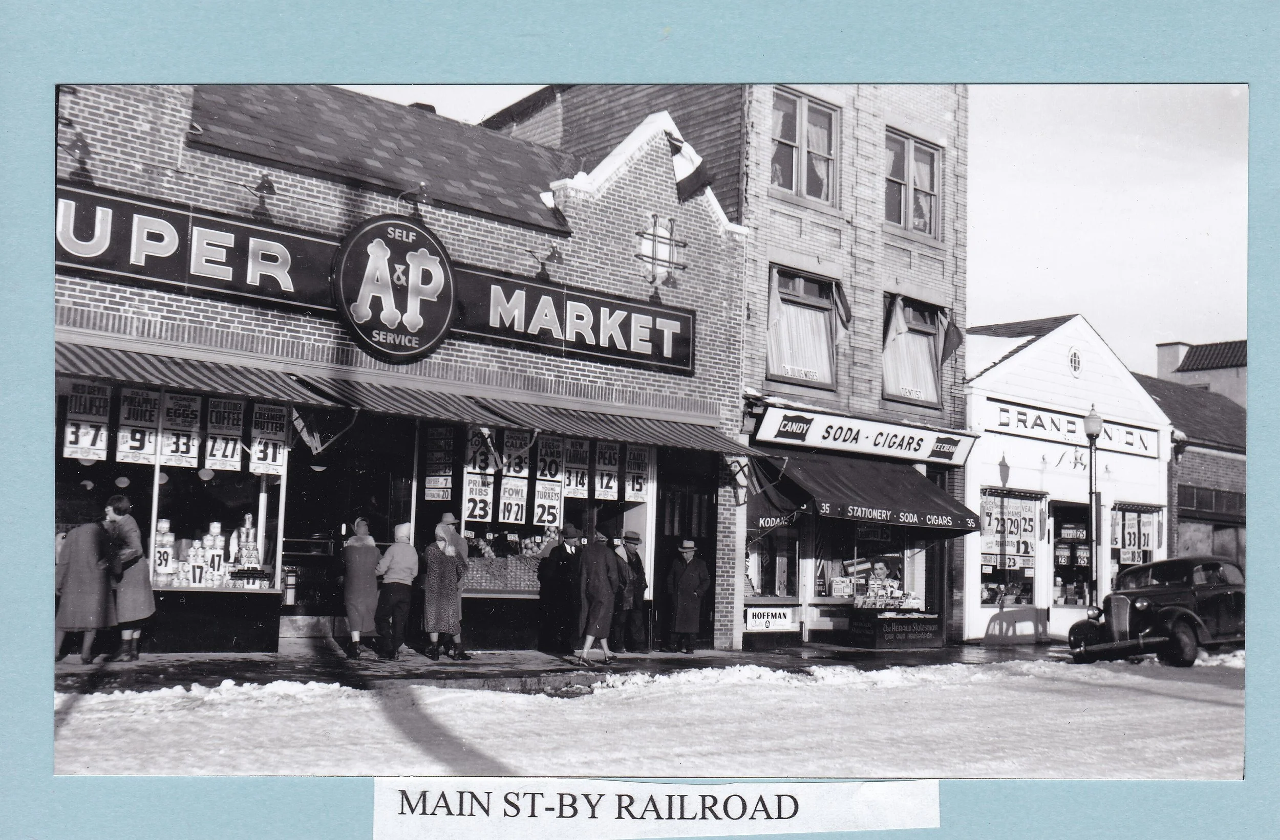 Pic-453 (Main St-By Railroad)