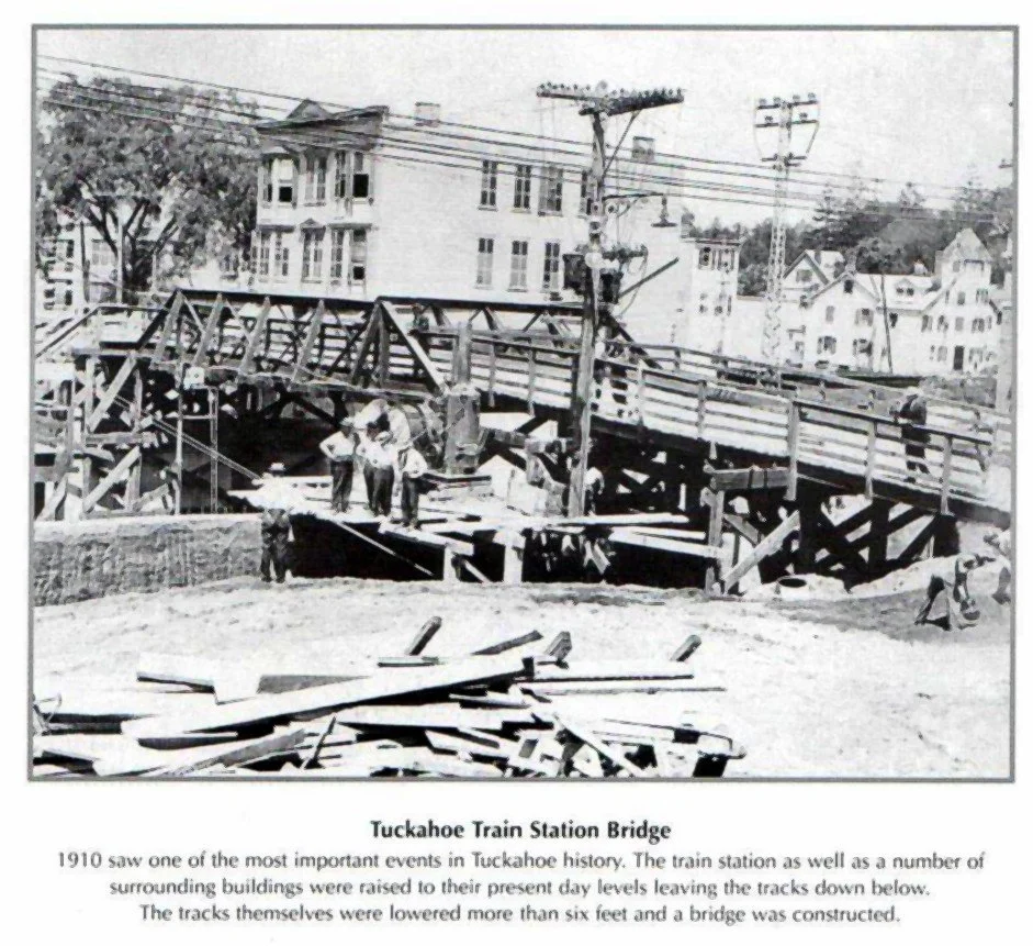Pic-839 (Main St. Bridge 1910)