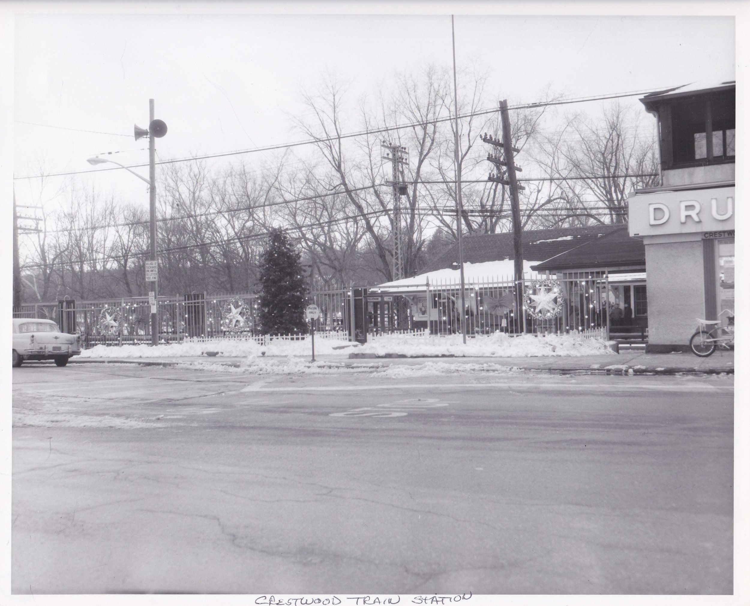 Pic-341 (Crestwood Depot, Columbus Ave)