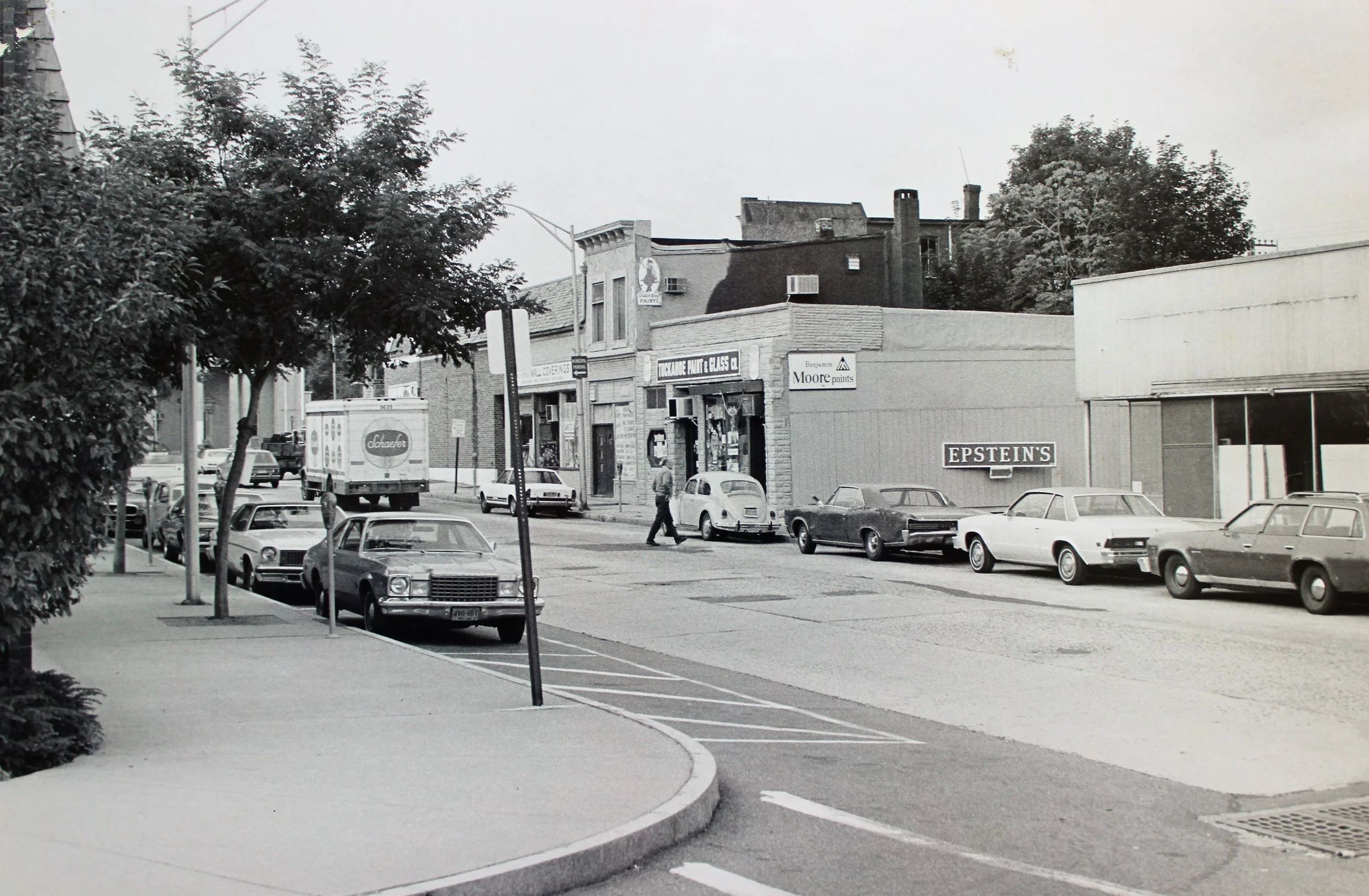 Pic-204 (Intersection Columbus Ave & Underhill Ave, looking south, during Urban Renewal ~1970's)