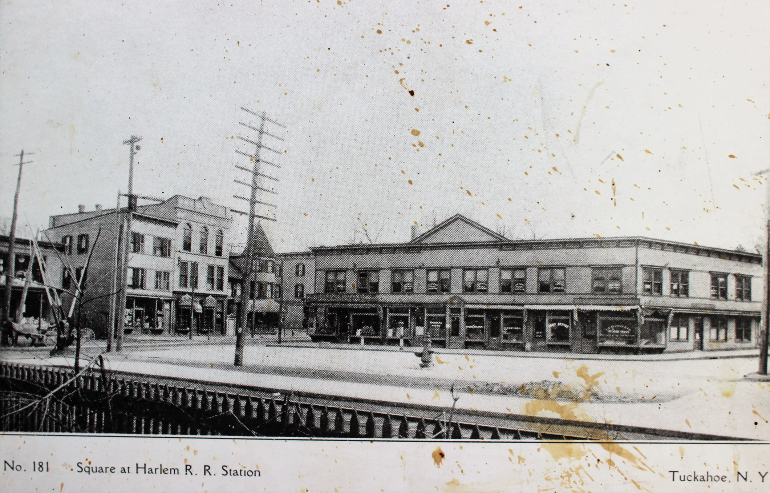 Pic-226 (Depot Square, Dusenberry Building ~1900)