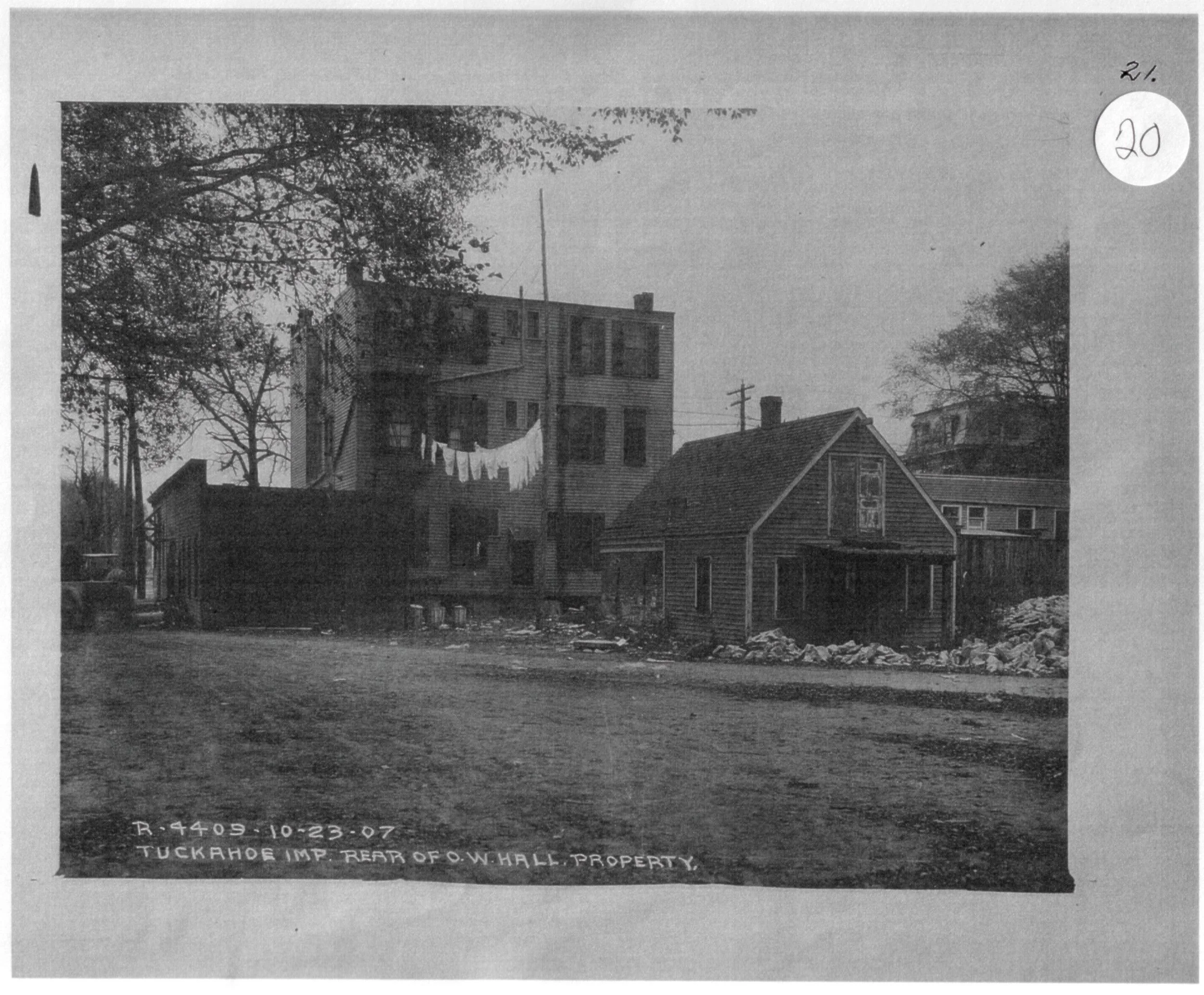 Pic-678 (Laundry Drying)