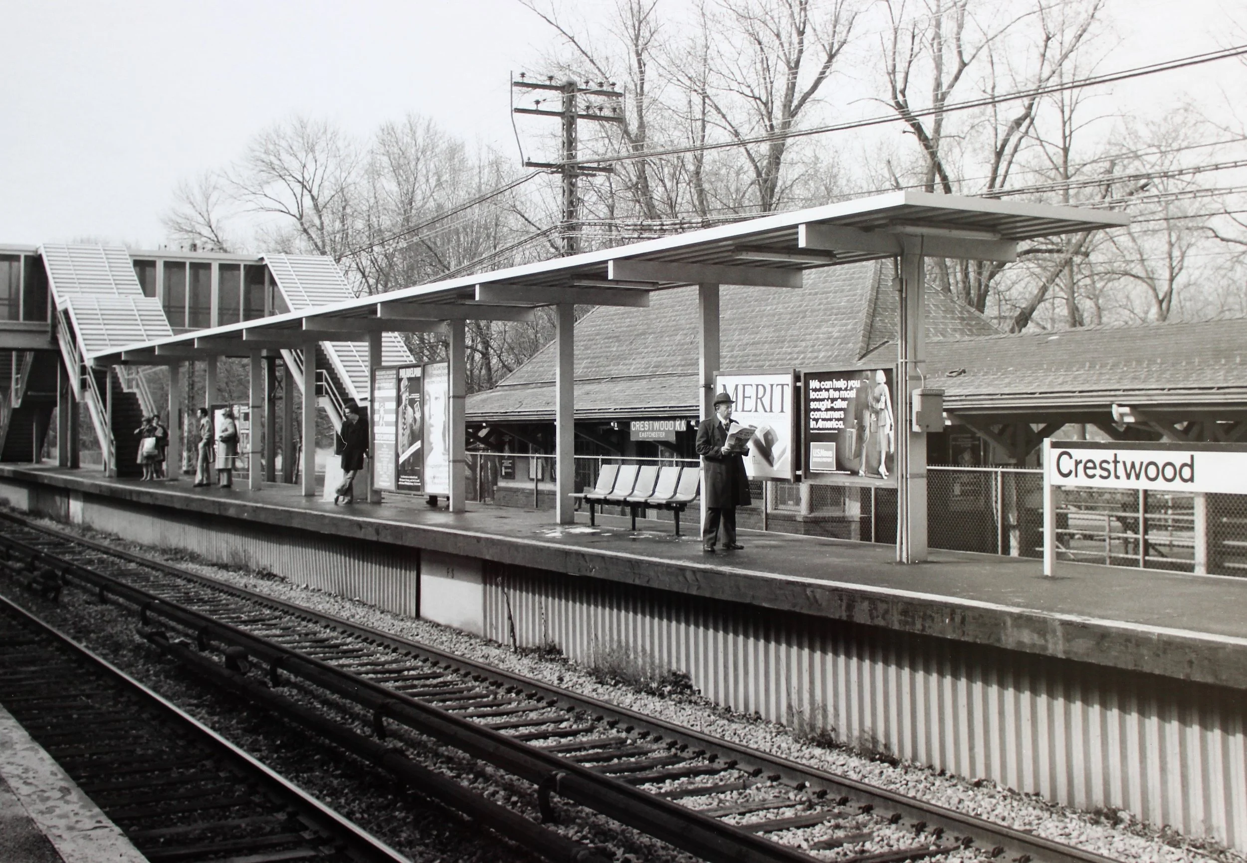 Pic-175 (Crestwood Train Station)