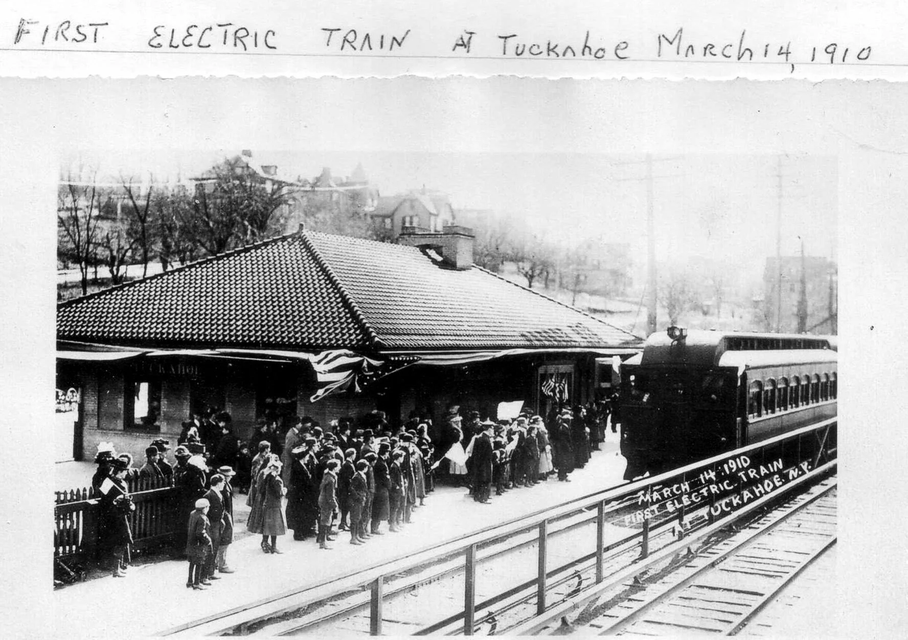 Pic-943 (Train Station, 1910)