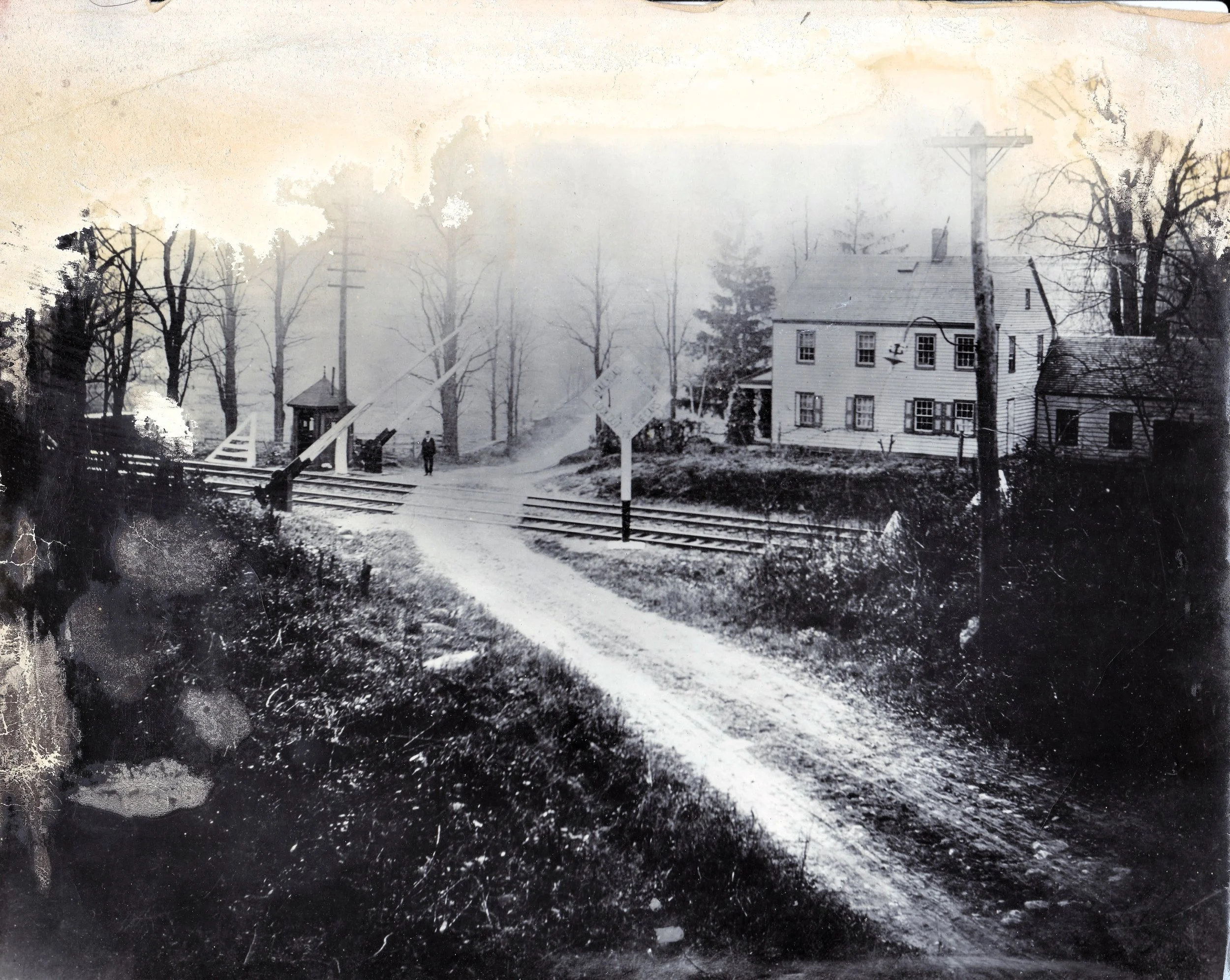 Pic-754 (Snow on Train Tracks)