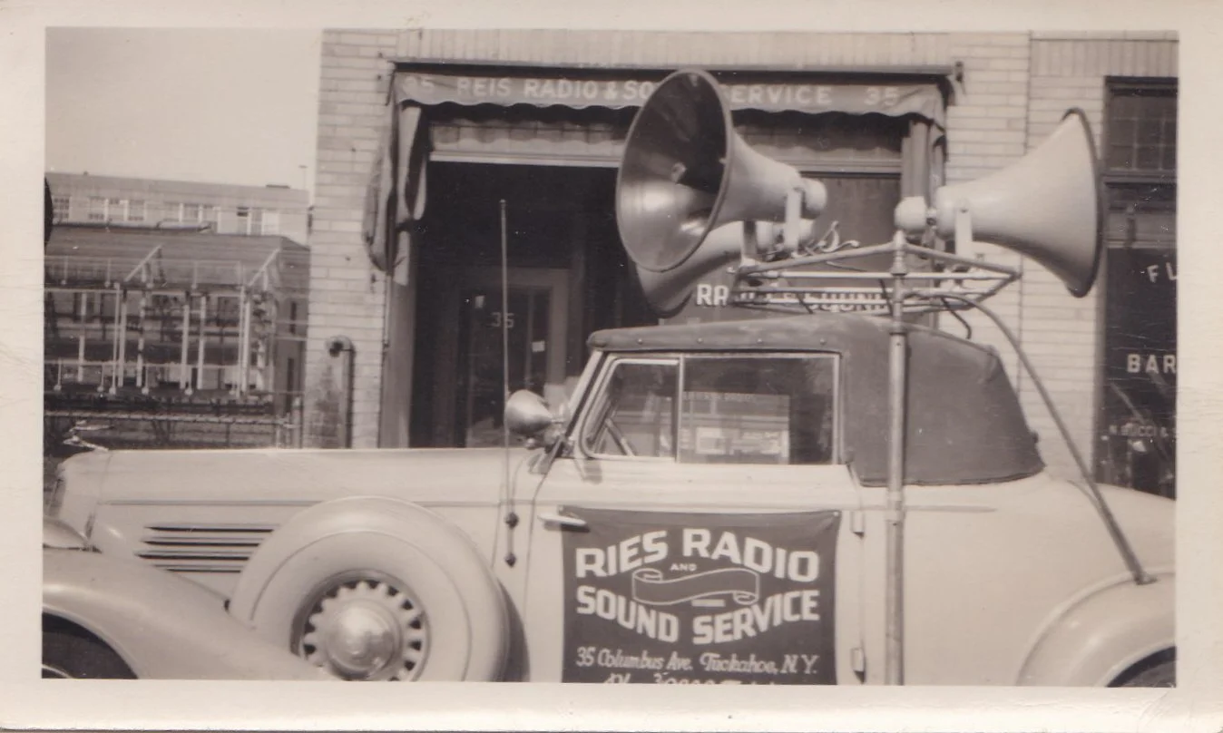 Pic-355 (Ries Radio Sound Service, Columbus Ave. ~1950)