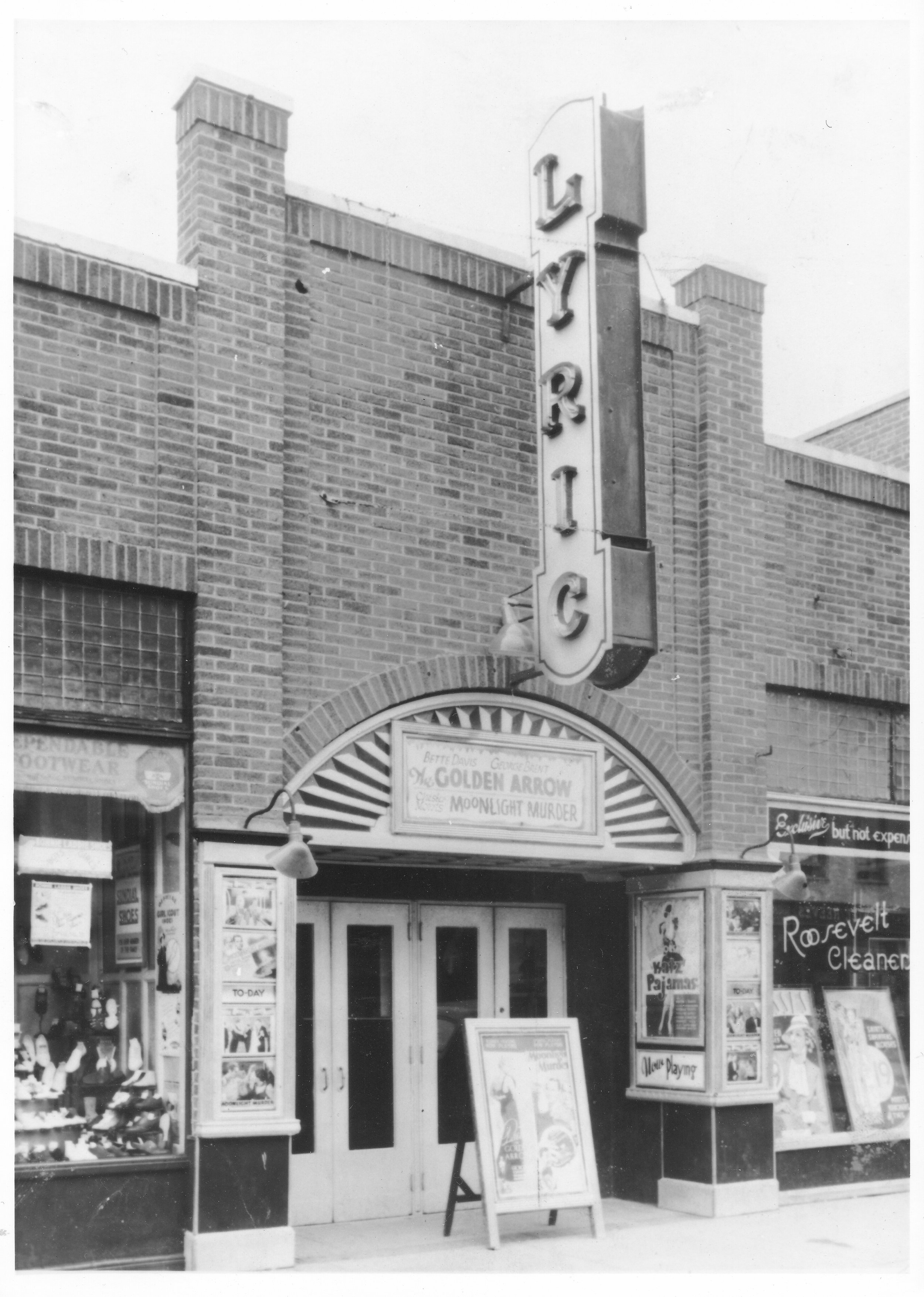 Pic-725 (Lyric Theater)