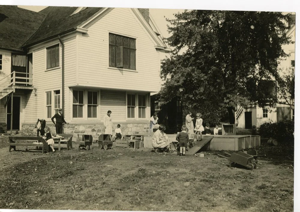 Pic-590 (Children Playing)