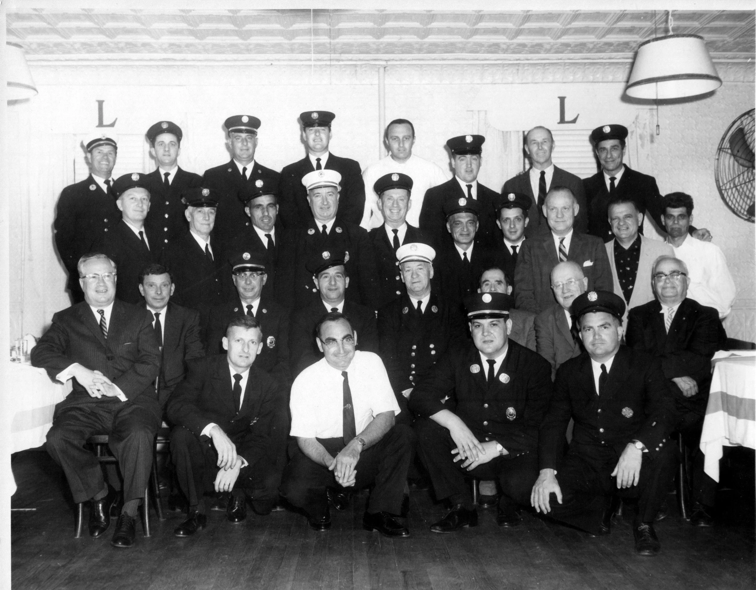 Pic-55 (Tuckahoe Fire Dept. Rescue Hook & Ladder ~1960)