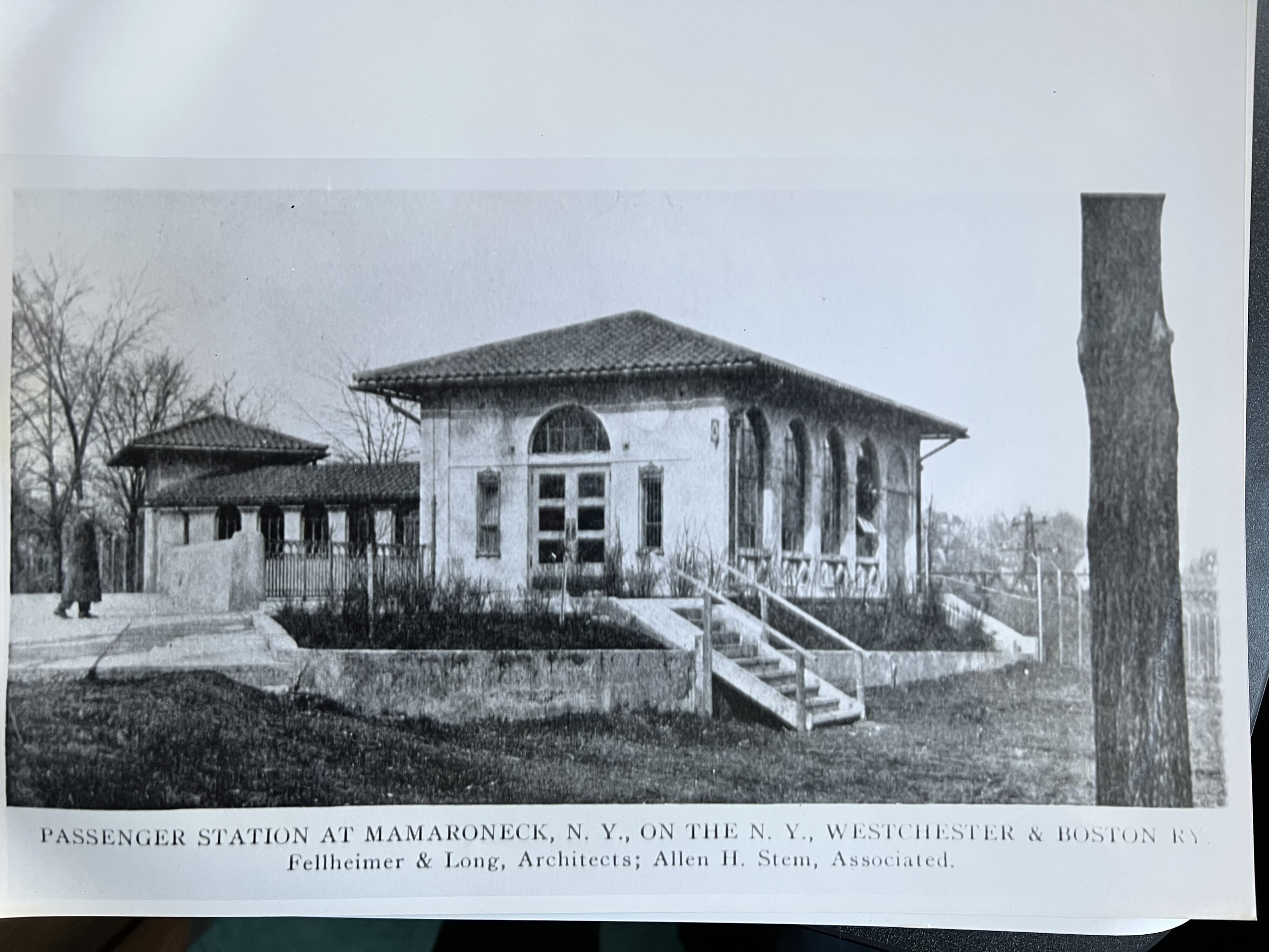 Pic-122 (Westchester Boston Railroad Passenger Station, Mamaroneck, NY)