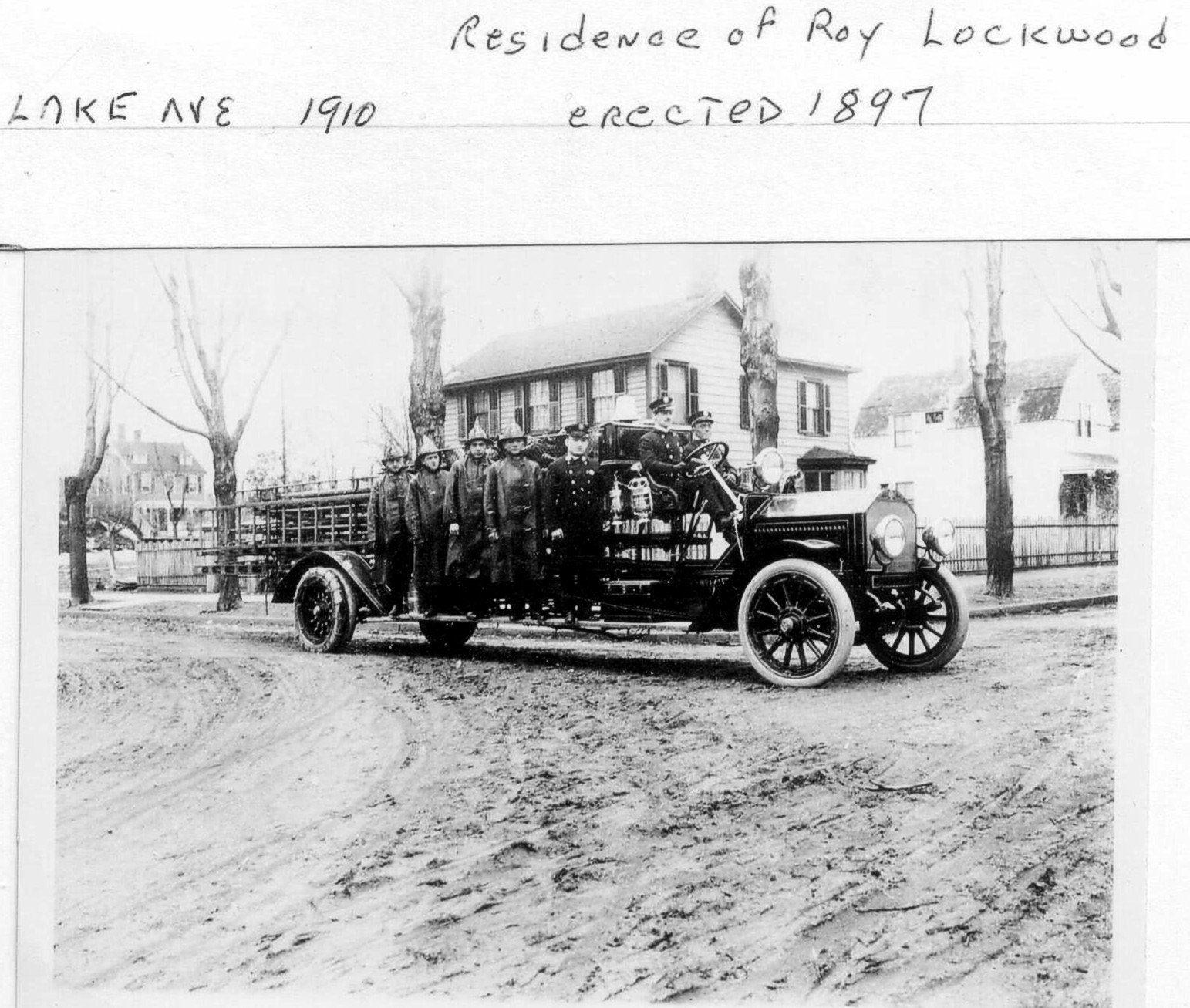 Pic-944 (Fire Truck-1910)