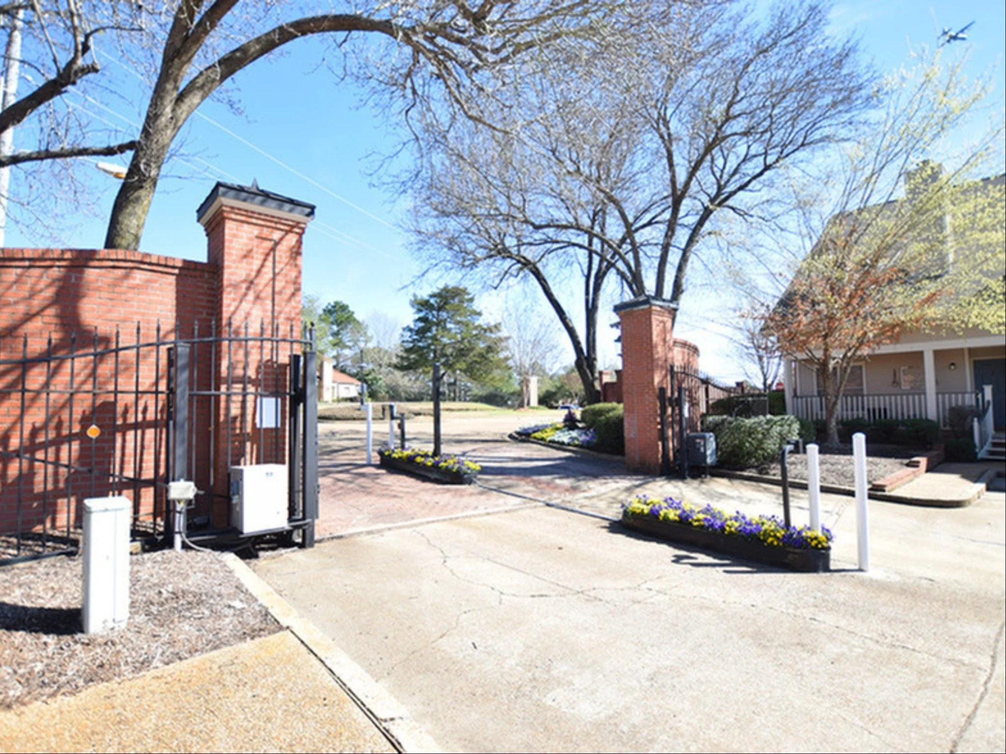 Gallery — Northpointe Village Apartments in Jackson, Mississippi