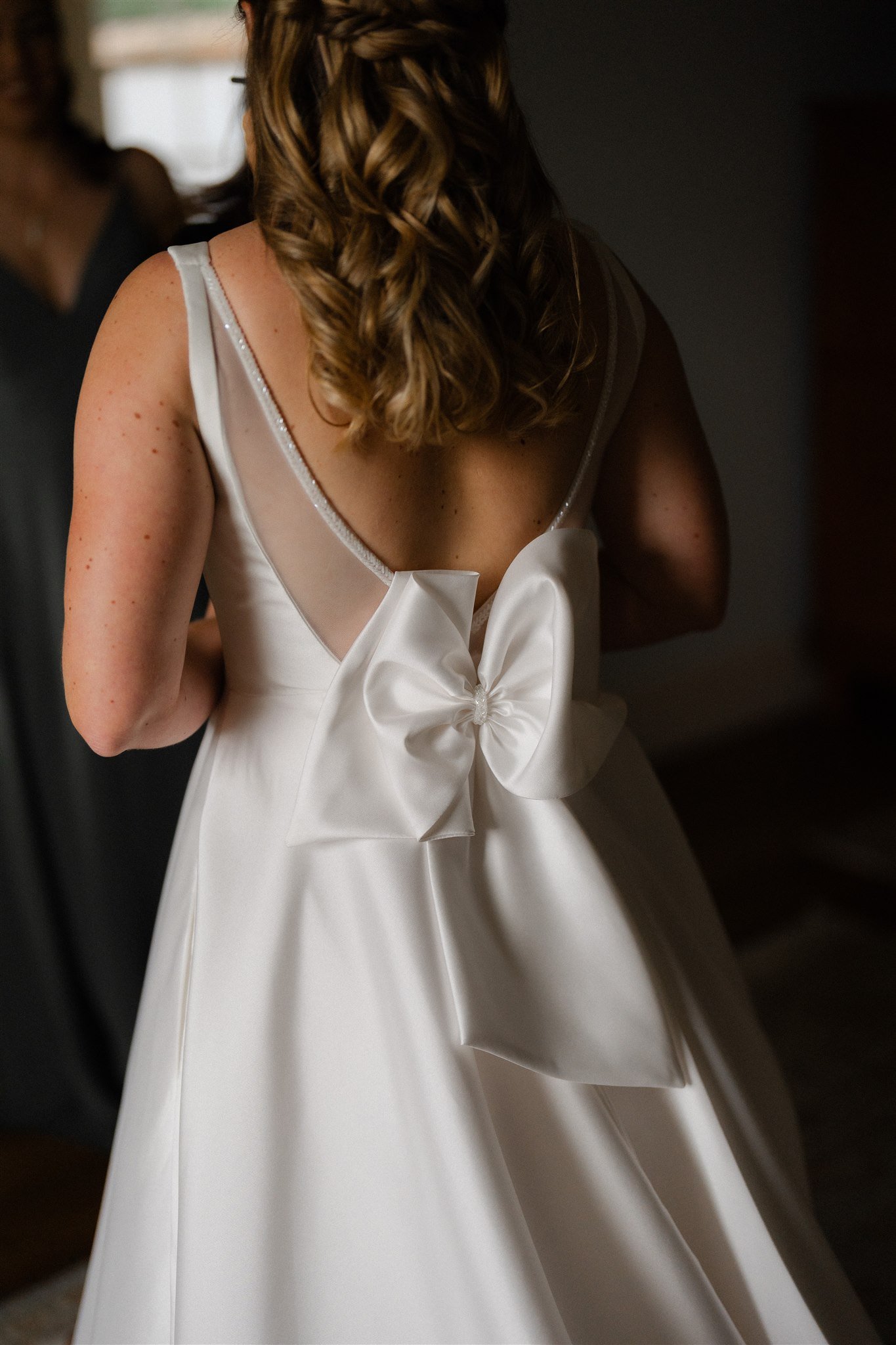 Berkshire at home marquee wedding planner9.jpg
