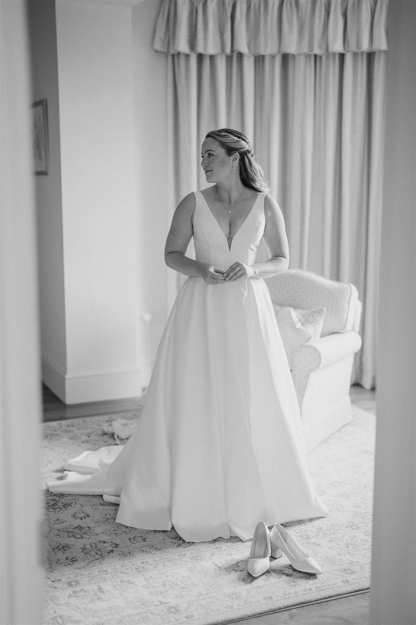 Berkshire at home marquee wedding planner10.jpg