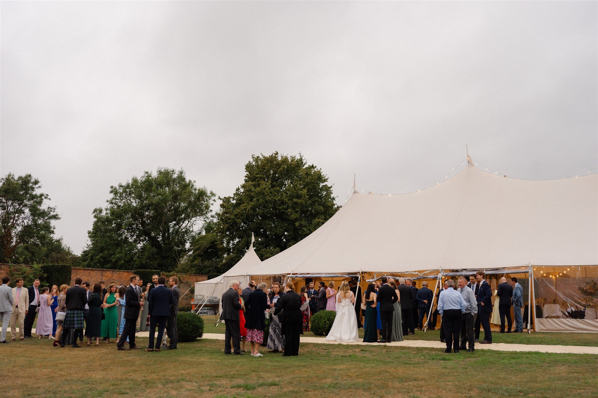 Berkshire at home marquee wedding planner25.jpg