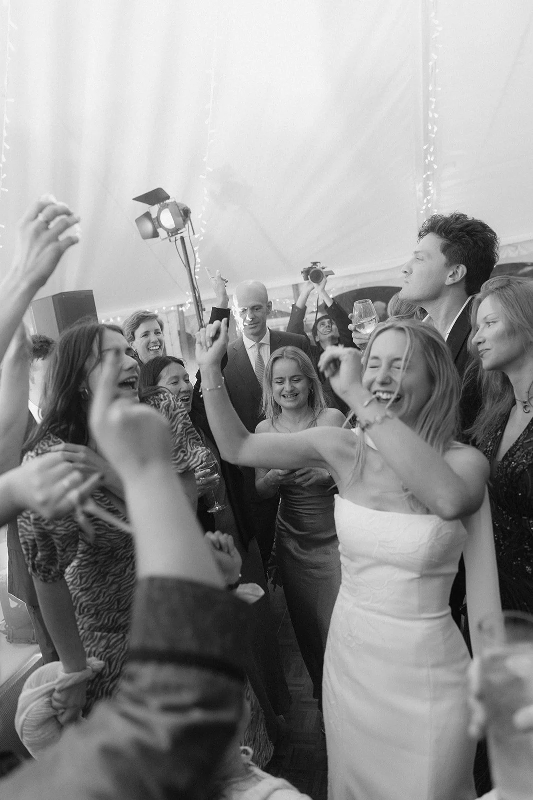 Annie&Sam_2026SurreyMarqueeWedding_EmmaReeveWeddings_GemmaSandellPhotography15.jpg