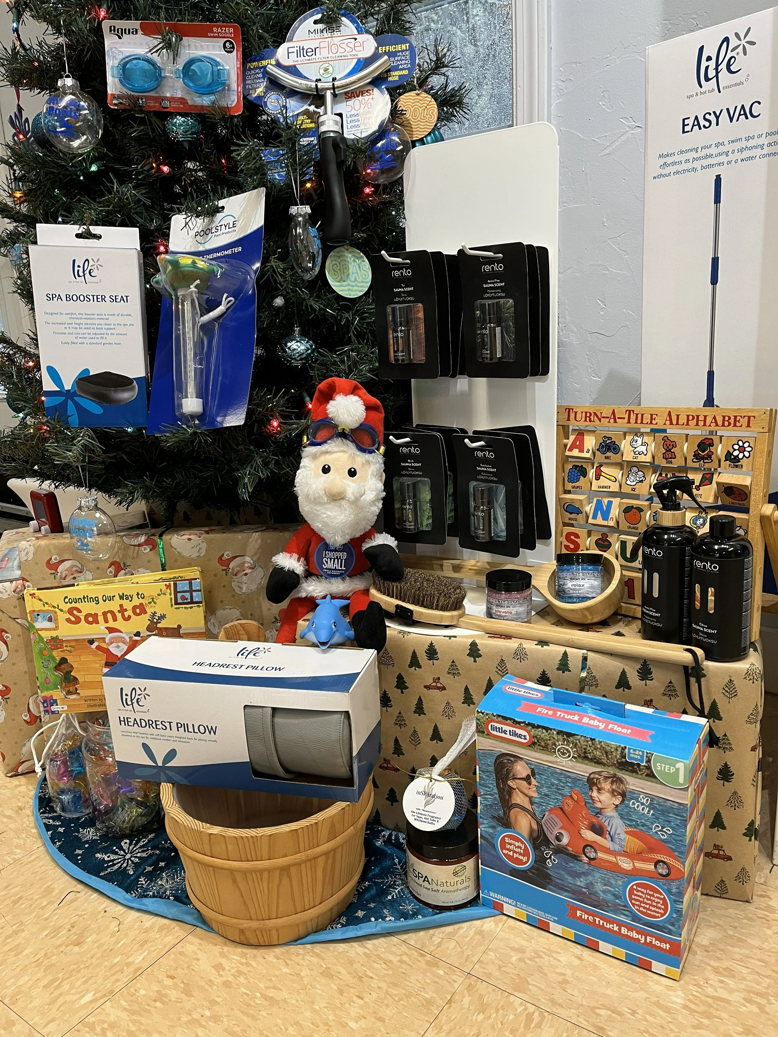 The Adventures of Santa at the Pool Store!