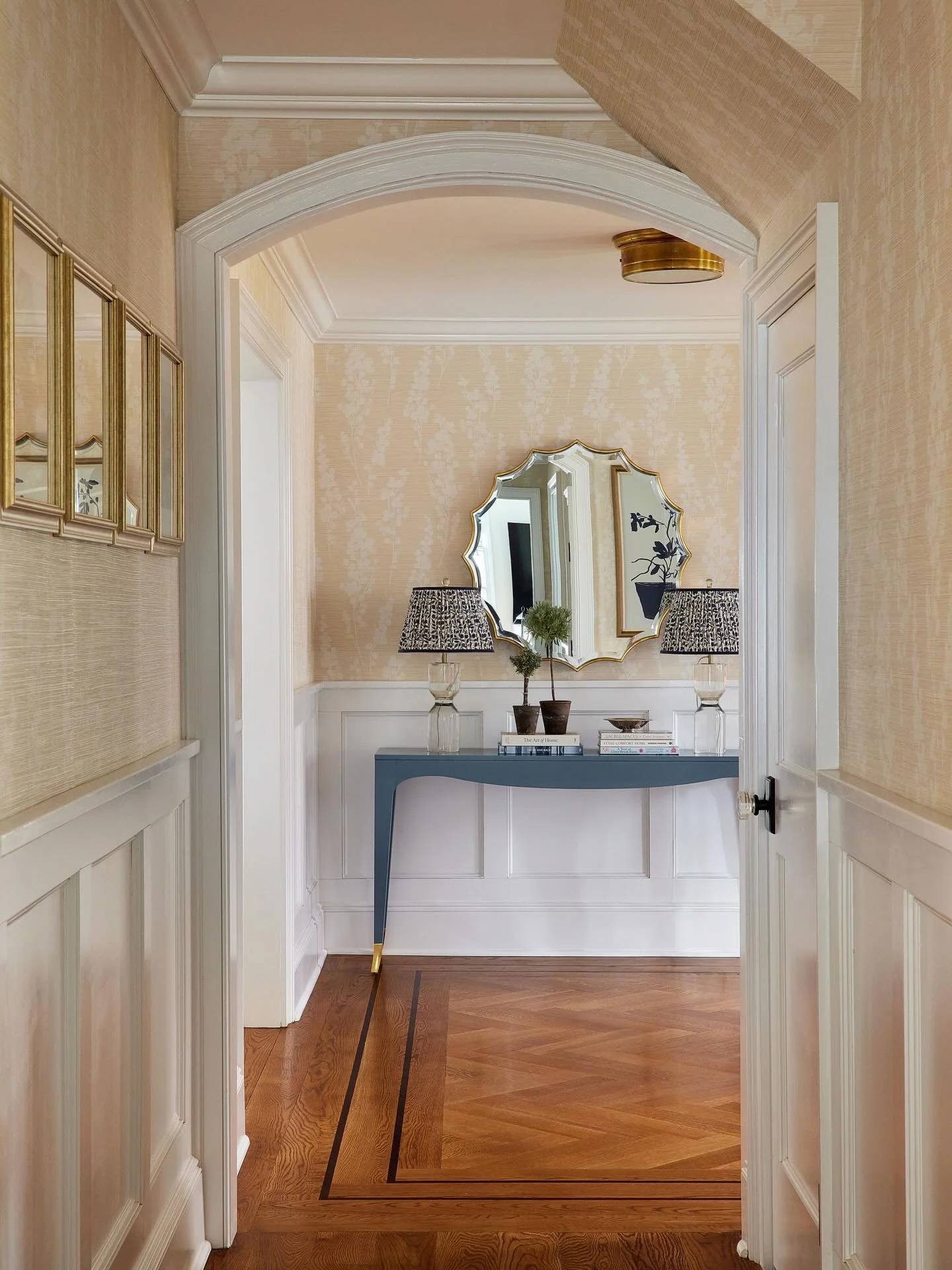 And just like that we&rsquo;re off to a new start.  Kids go back to school, works kicks up again, and the chaos ensues.  2026 I&rsquo;m ready for you, let&rsquo;s do this.
 
Design: @jessicahobsondesign 
Architect: @erusharchitect 
Photography: @juli