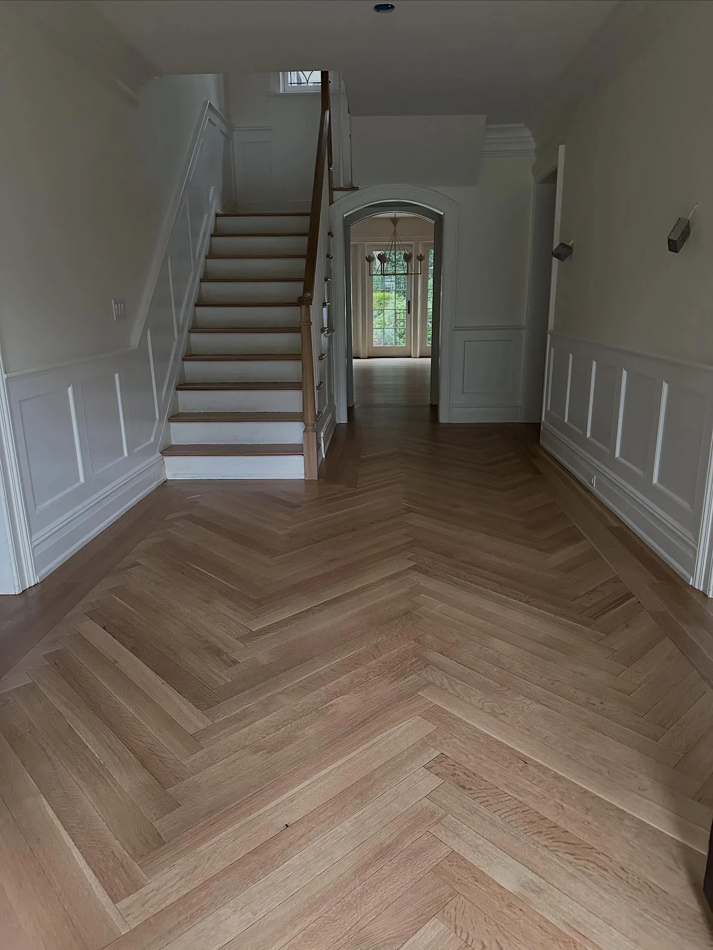 September was busy in the best kind of way!  Progress pics from what we&rsquo;re calling #houseofflowers 
Finishing touches being done now, can&rsquo;t wait to show the finished project!