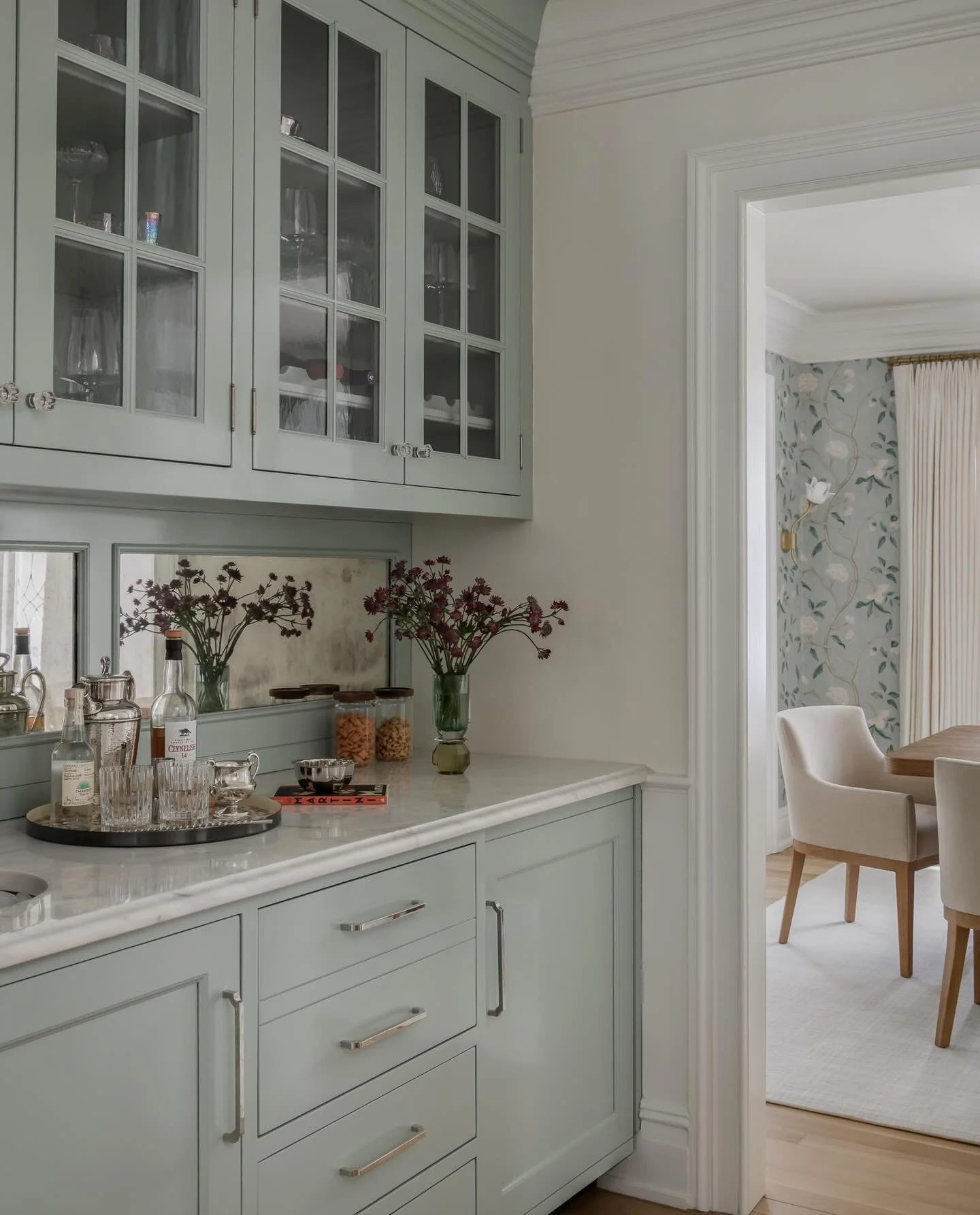 Never underestimate the power of paint.

One of the simplest tools in a designer&rsquo;s arsenal can completely transform a space&mdash;adding depth, character, warmth, and personality with just a brushstroke. 

For this butler&rsquo;s pantry we choo