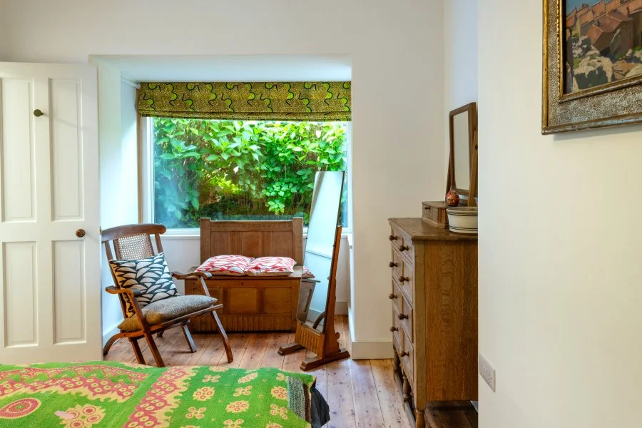 Cold Harbour House-interior-ensuite bedroom 1.jpg