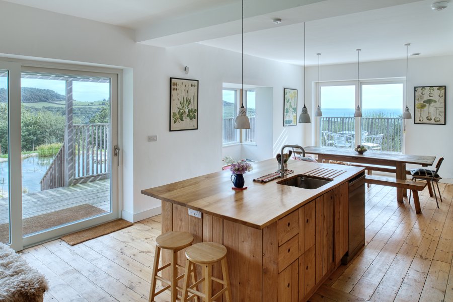 Cold Harbour House-interior-kitchen diner 2.jpg