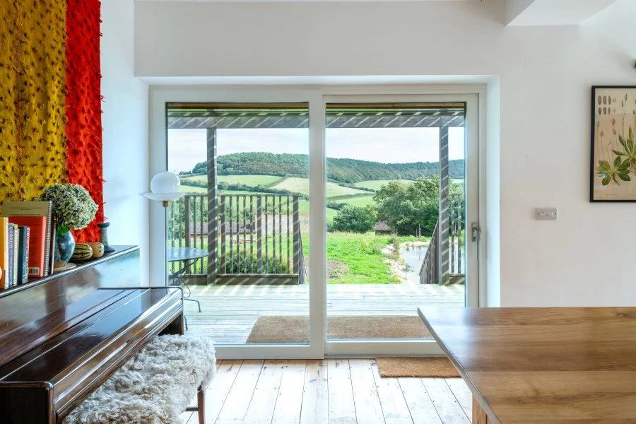 Cold Harbour House-interior-kitchen diner 1.jpg