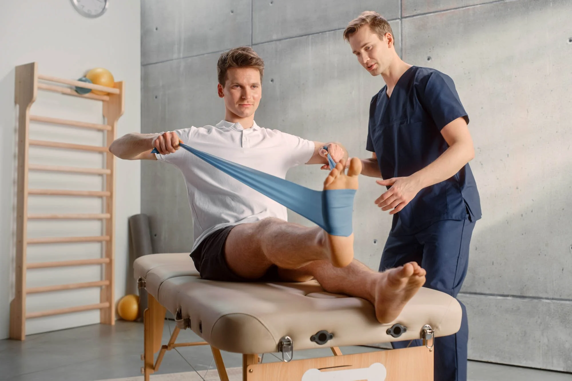 Welche Steuern muss eine Physiotherapiepraxis zahlen? – Ein Überblick für Praxisinhaber
