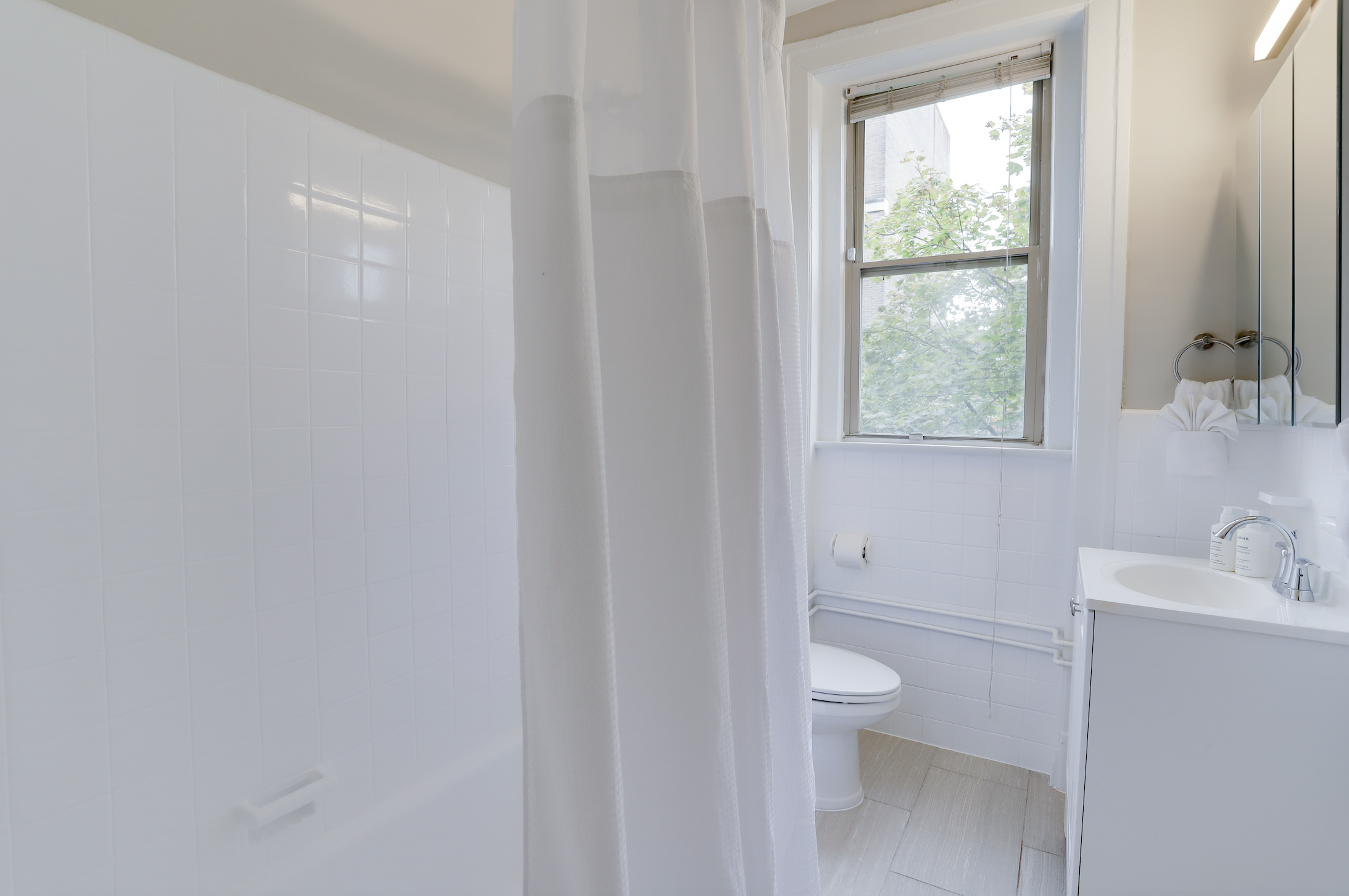 bathroom.png