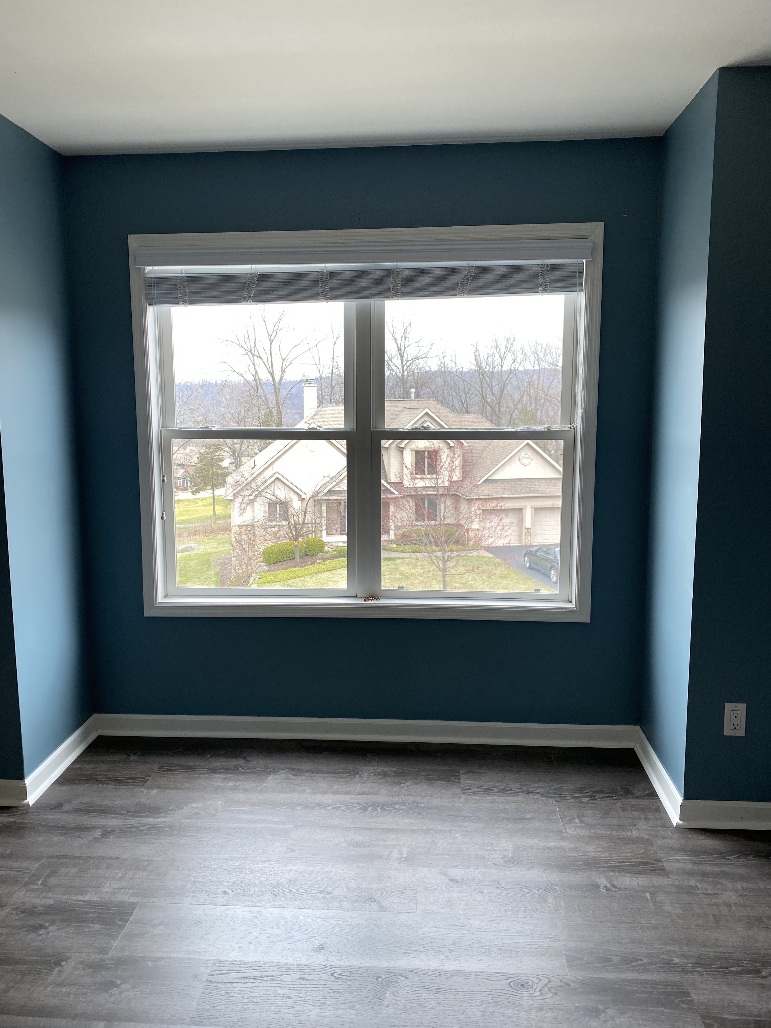 BEDROOM VINYL FLOOR AFTER